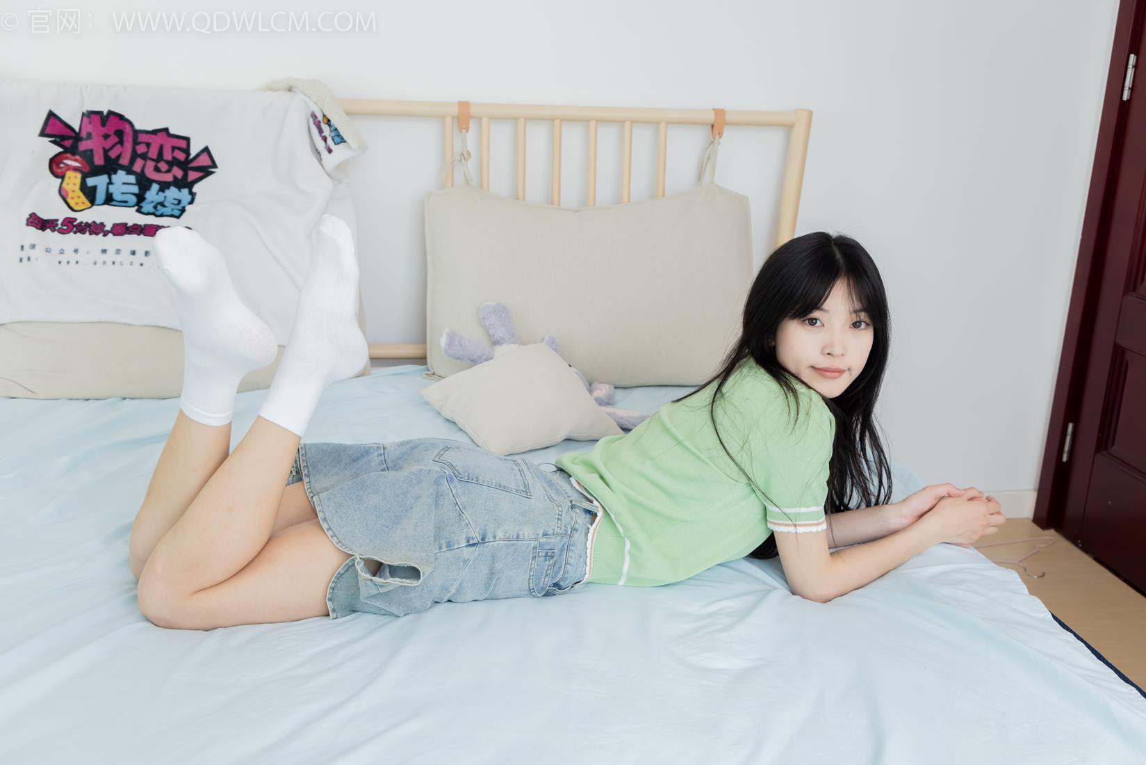 图片[21]-物恋传媒 NO.2402 茯苓-板鞋、白棉袜、裸足[59P] – 速更版-美库