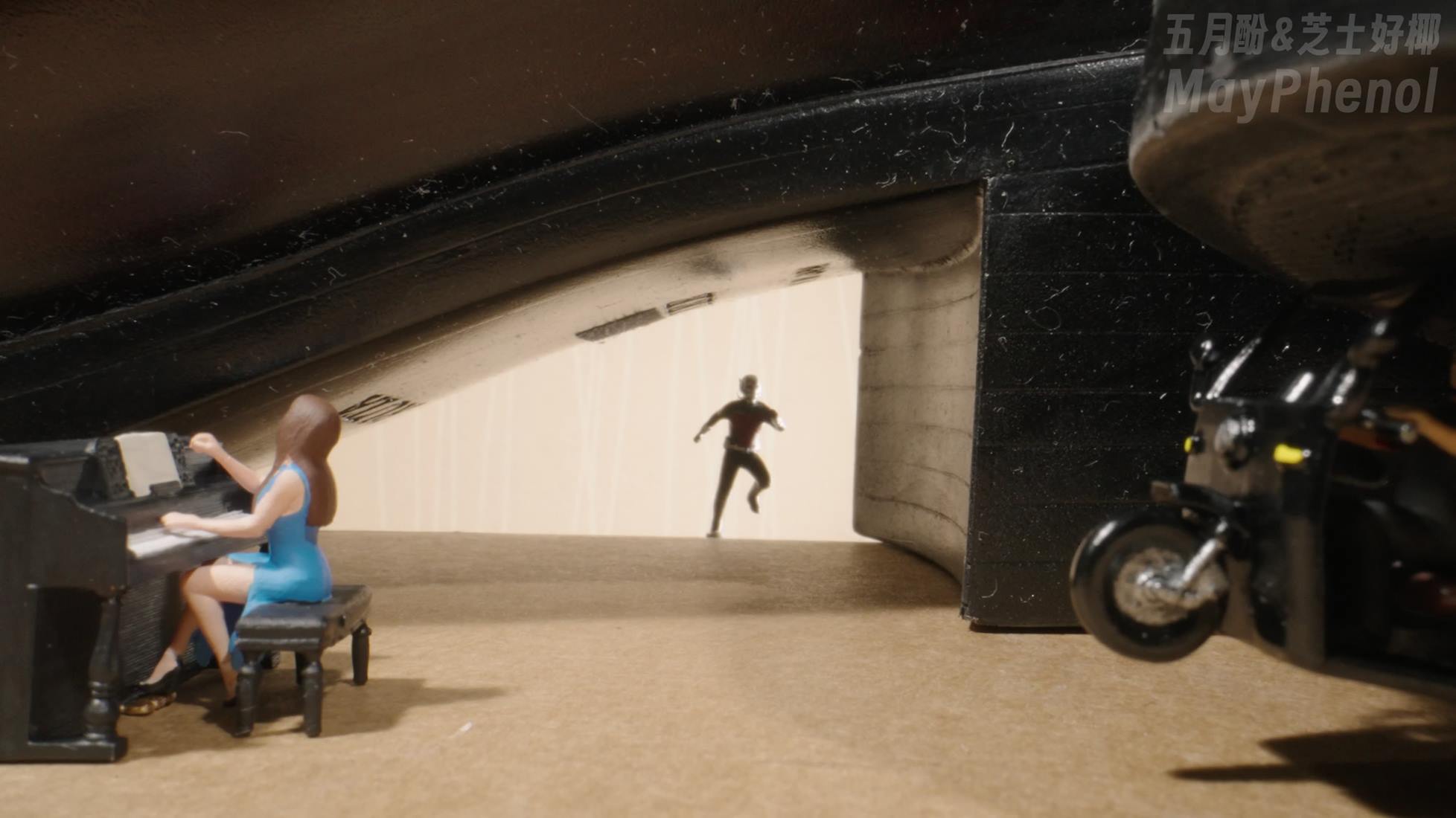 图片[12]-芝士好椰 – 钻进巨大娘的鞋底[30P] – 速更版-美库