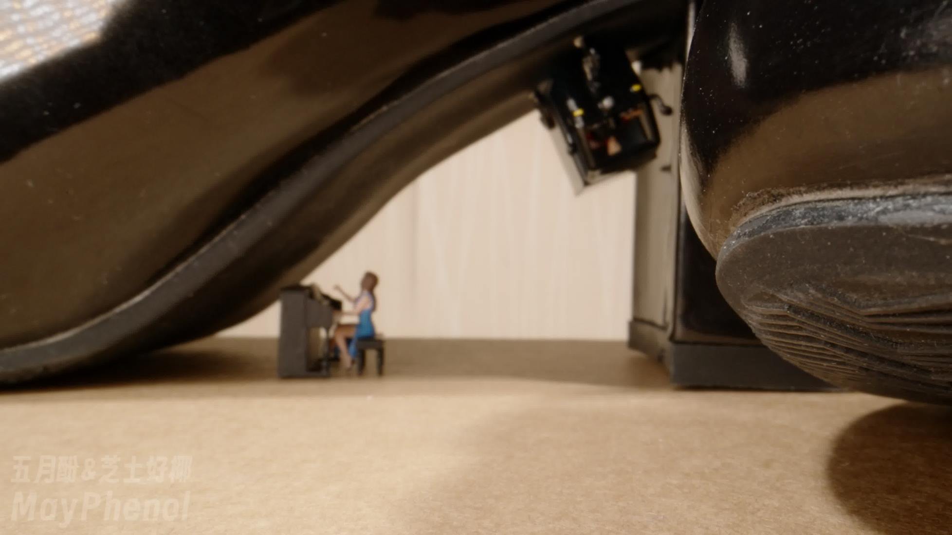 图片[15]-芝士好椰 – 钻进巨大娘的鞋底[30P] – 速更版-美库