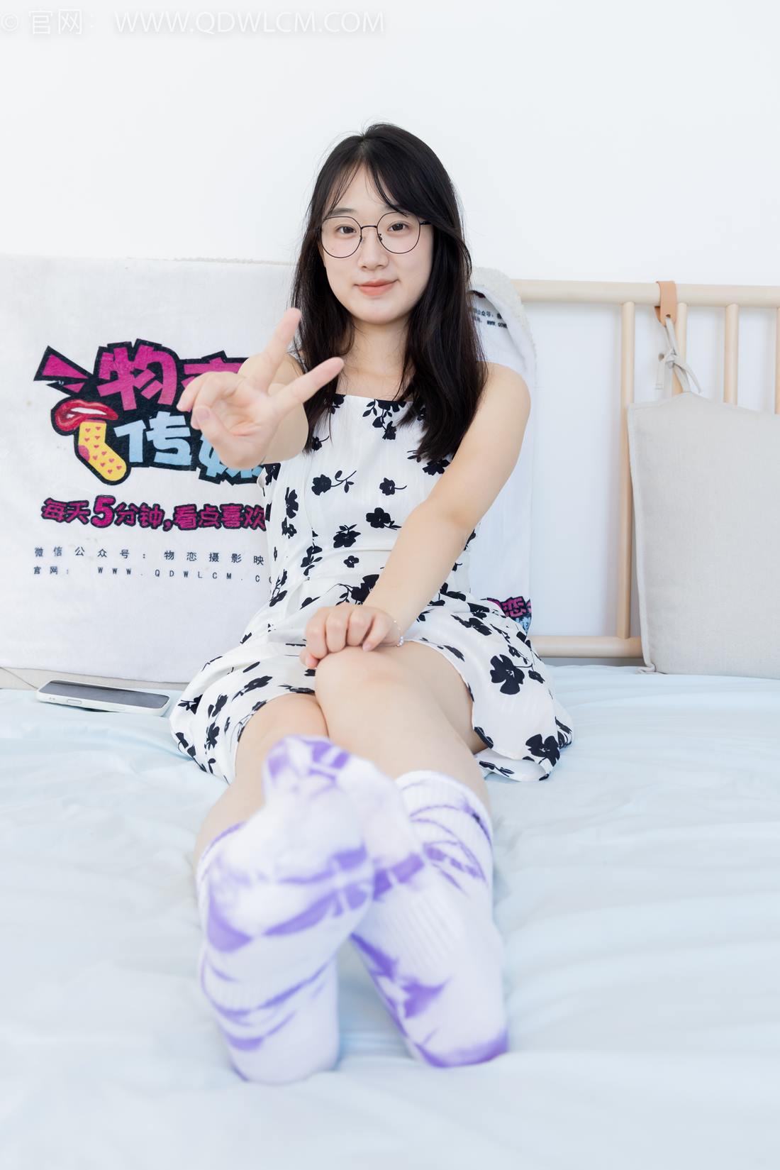 图片[59]-物恋传媒 NO.2403 小椿-帆布鞋、白紫棉袜、裸足[120P] – 速更版-美库