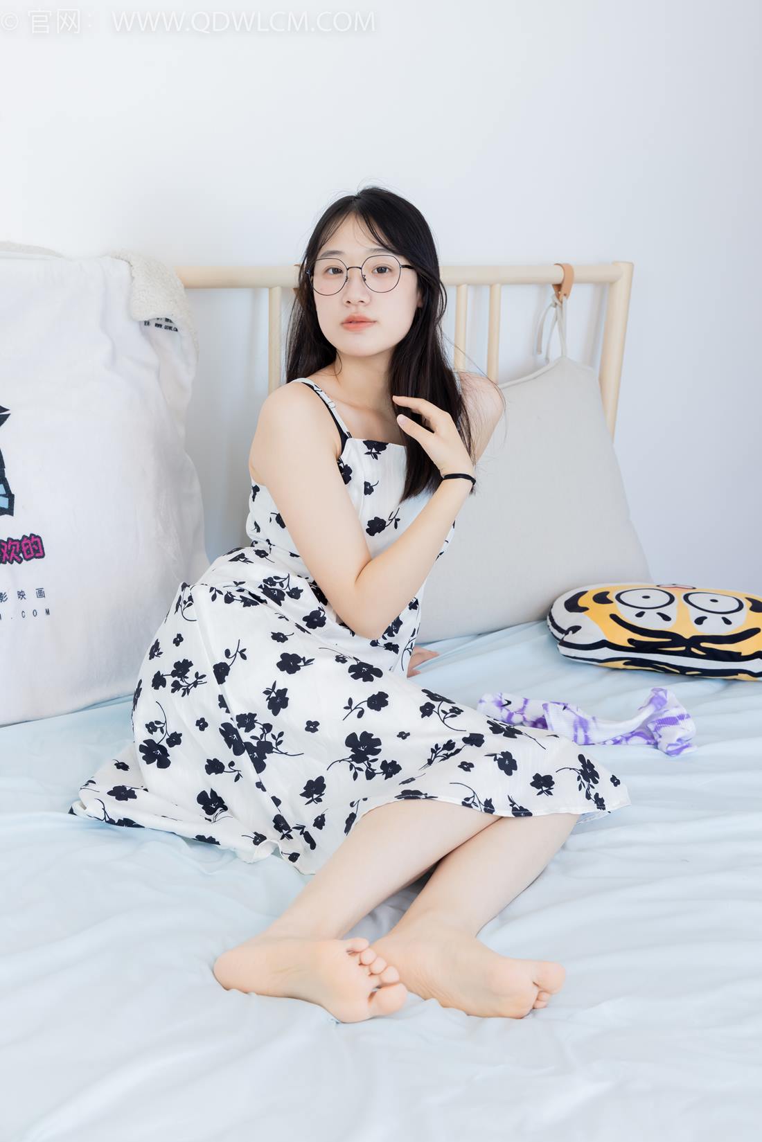 图片[62]-物恋传媒 NO.2403 小椿-帆布鞋、白紫棉袜、裸足[120P] – 速更版-美库