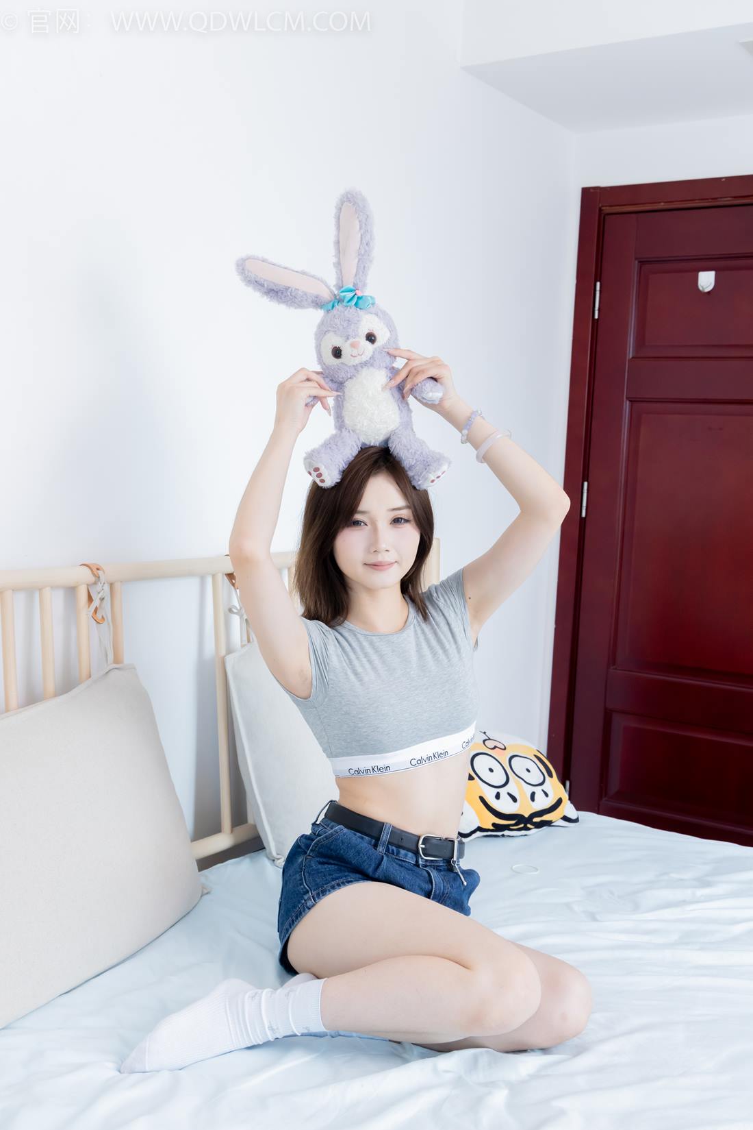 图片[92]-物恋传媒 NO.2404 橙子-帆布鞋、白棉袜、裸足[155P] – 速更版-美库