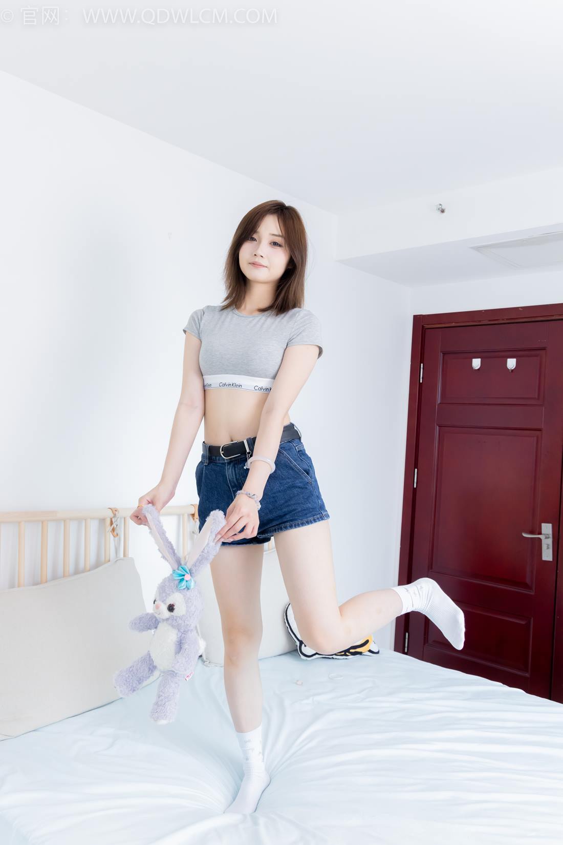 图片[95]-物恋传媒 NO.2404 橙子-帆布鞋、白棉袜、裸足[155P] – 速更版-美库