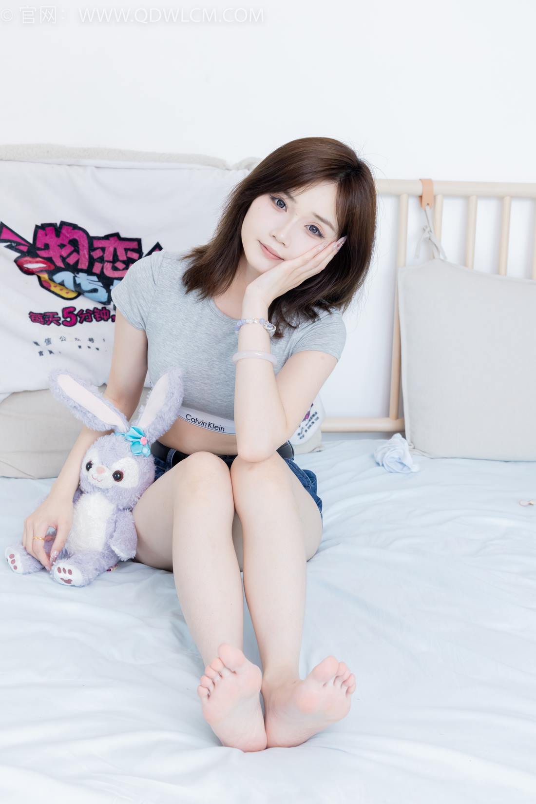 图片[105]-物恋传媒 NO.2404 橙子-帆布鞋、白棉袜、裸足[155P] – 速更版-美库