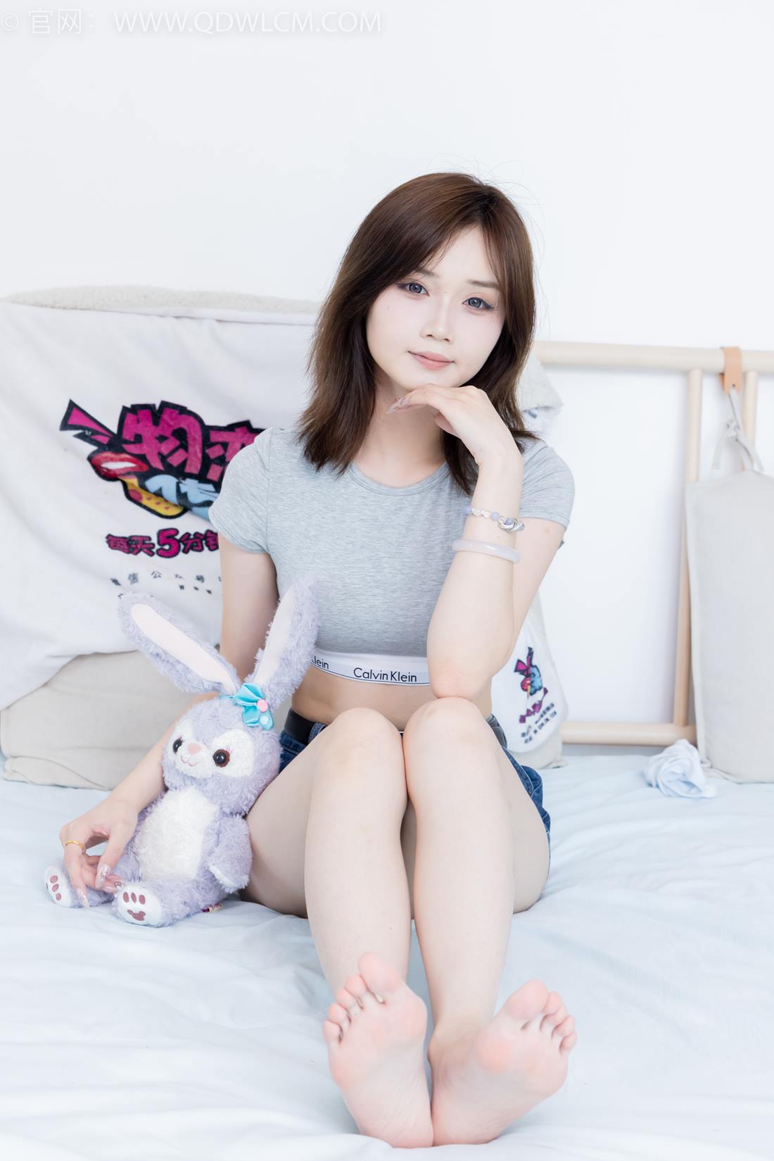 图片[106]-物恋传媒 NO.2404 橙子-帆布鞋、白棉袜、裸足[155P] – 速更版-美库