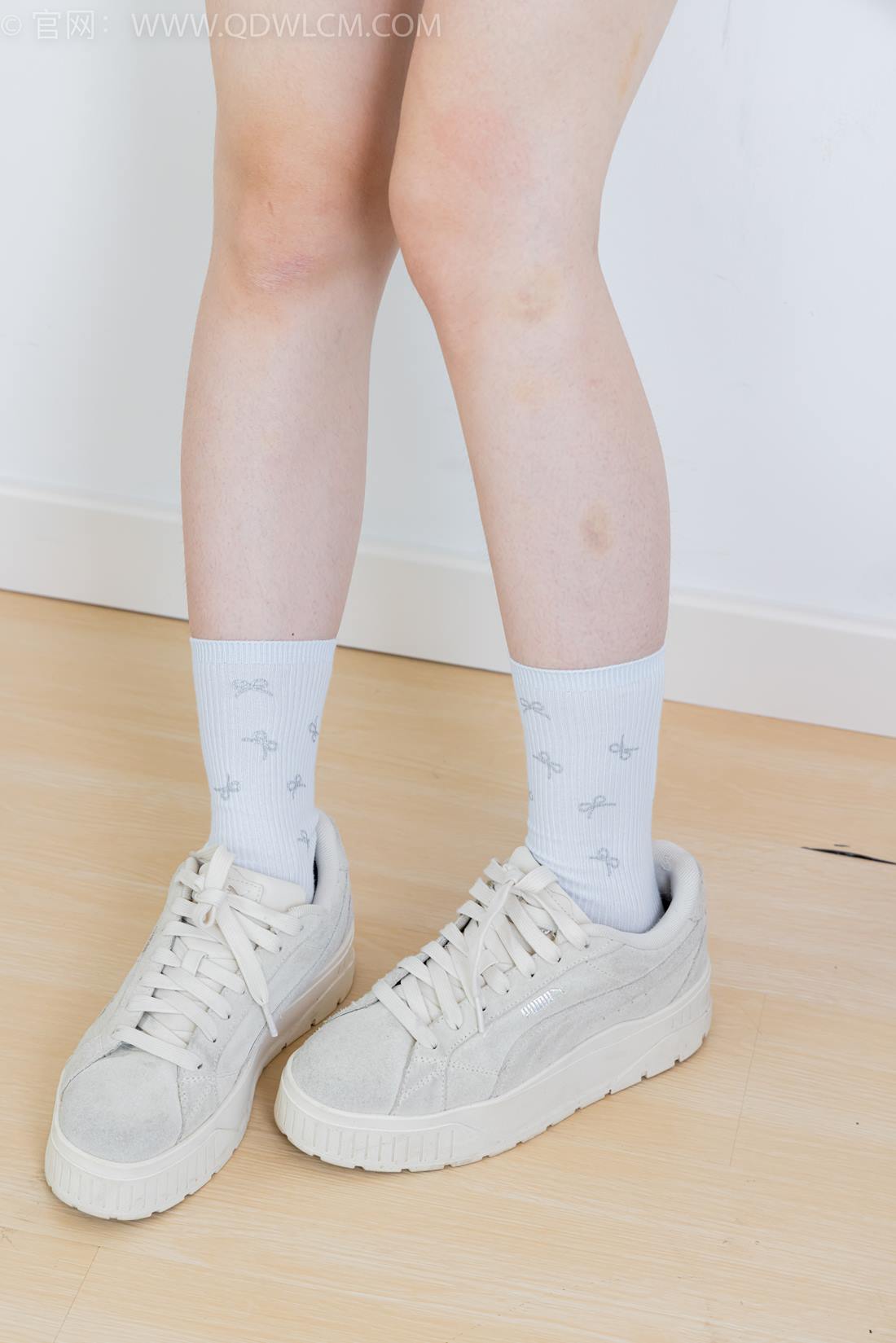 图片[151]-物恋传媒 NO.2404 橙子-帆布鞋、白棉袜、裸足[155P] – 速更版-美库