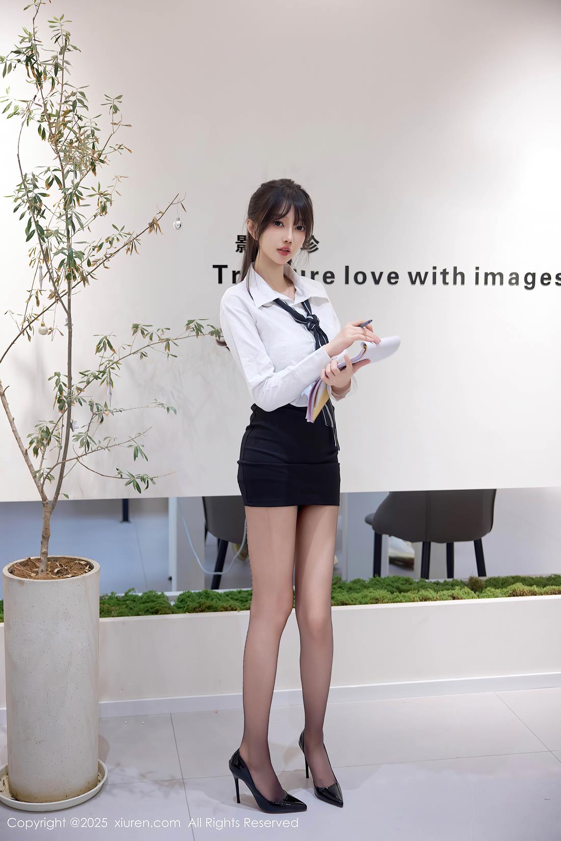 图片[19]-[Xiuren秀人网]2025.08.11 NO.10636 玥儿玥er[50+1P] – 速更版-美库