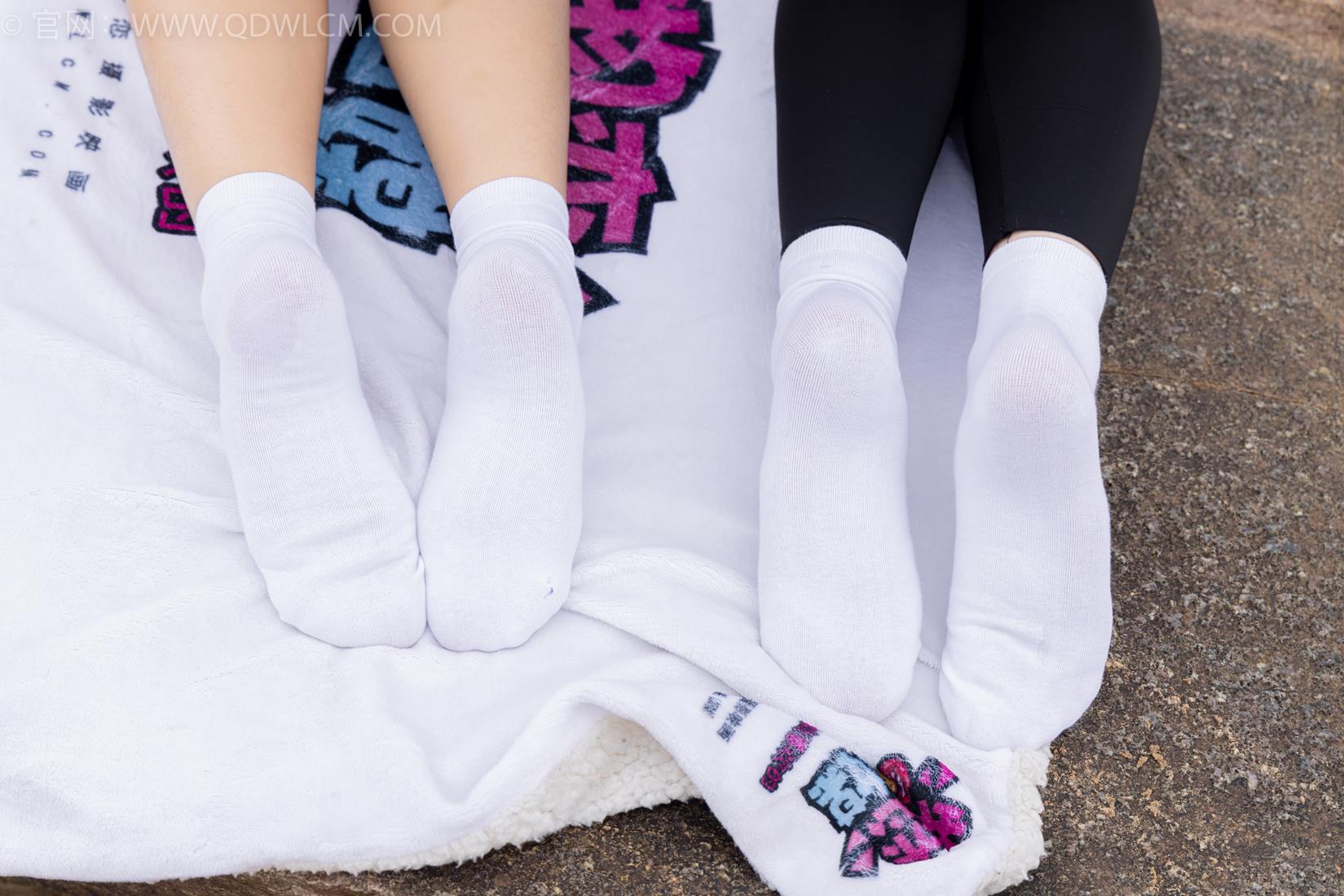 图片[41]-物恋传媒 NO.2405 岚岚泡泡-长靴、运动鞋、白棉袜[122P] – 速更版-美库