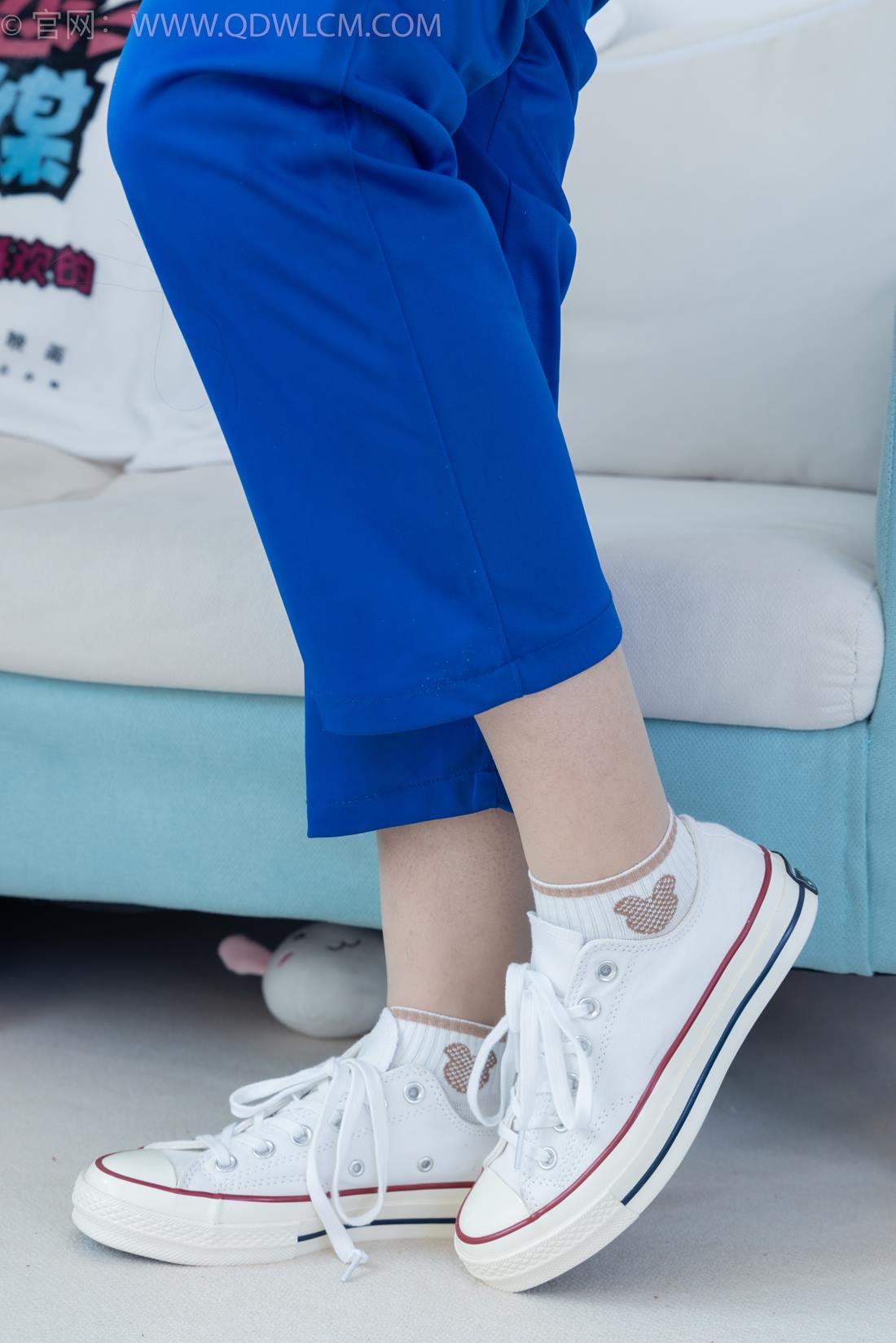 图片[10]-物恋传媒 NO.2406 橙橙-帆布鞋、白棉袜、薄肉丝、校服裤里丝[138P] – 速更版-美库