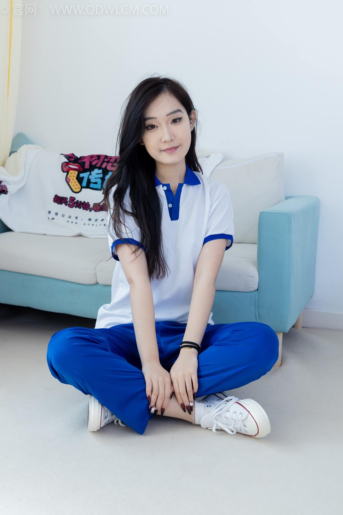 图片[19]-物恋传媒 NO.2406 橙橙-帆布鞋、白棉袜、薄肉丝、校服裤里丝[138P] – 速更版-美库