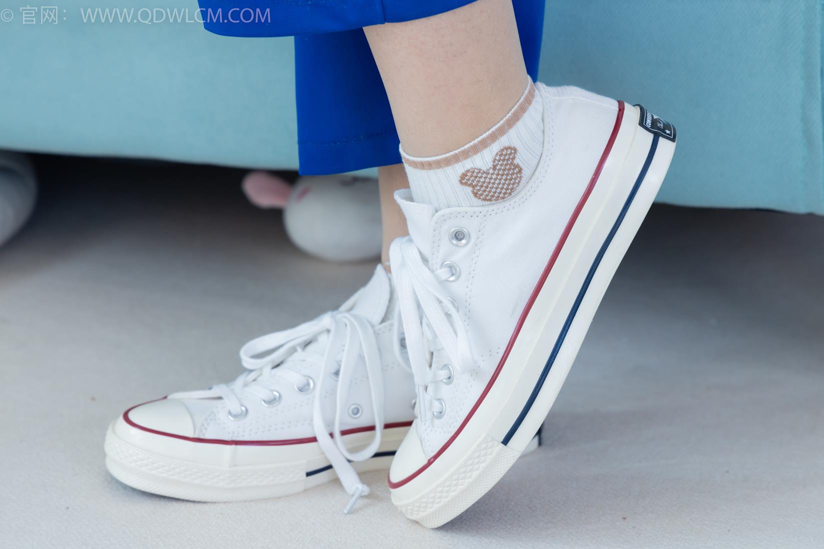 图片[40]-物恋传媒 NO.2406 橙橙-帆布鞋、白棉袜、薄肉丝、校服裤里丝[138P] – 速更版-美库