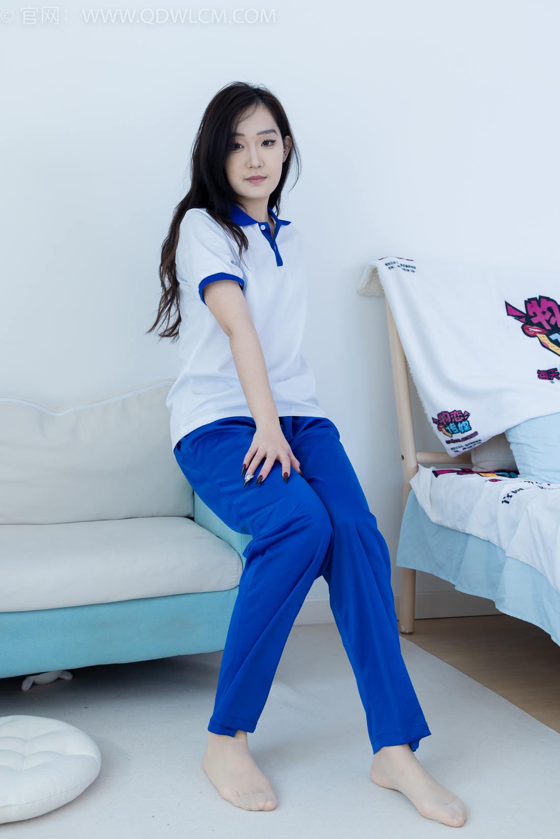 图片[61]-物恋传媒 NO.2406 橙橙-帆布鞋、白棉袜、薄肉丝、校服裤里丝[138P] – 速更版-美库