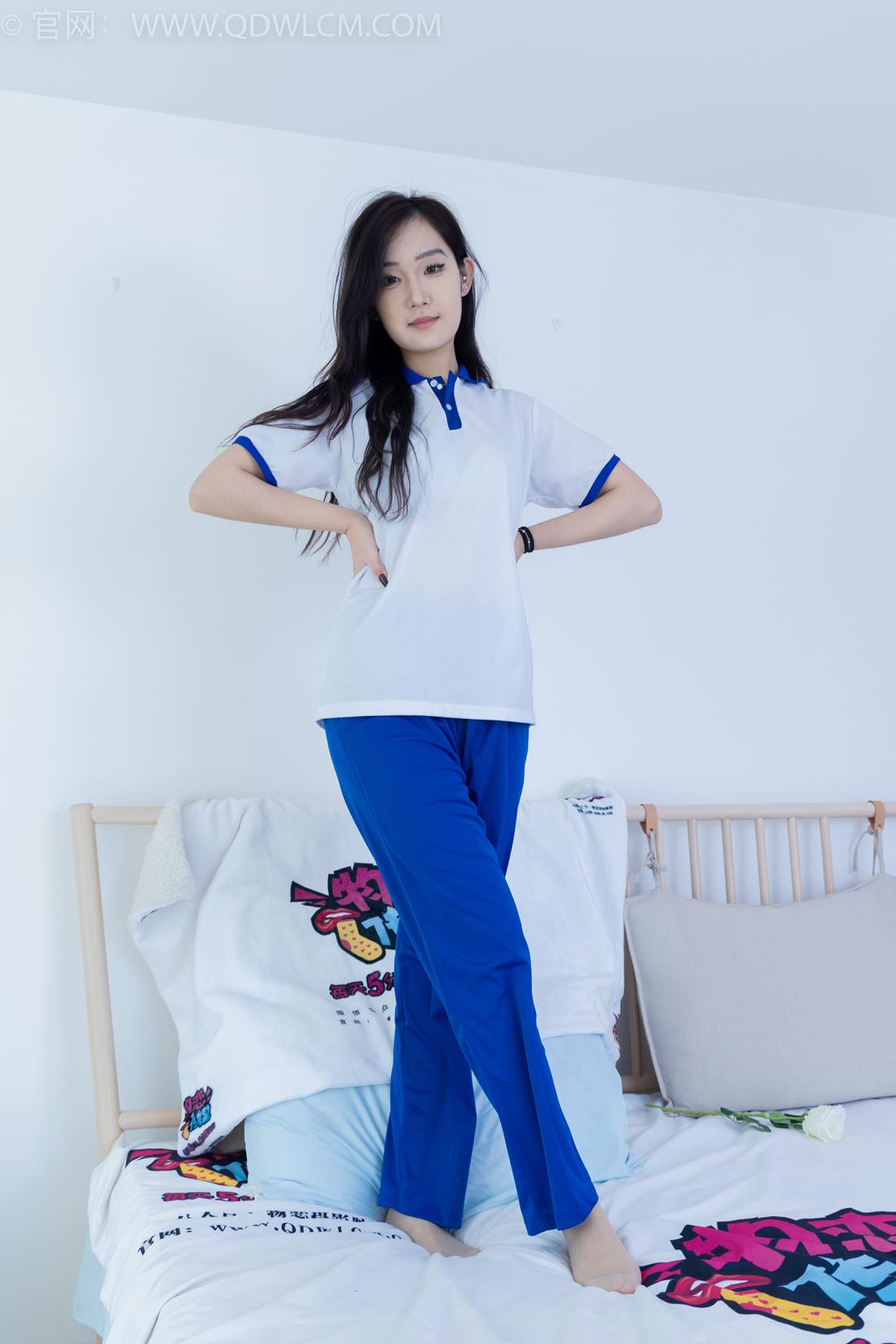 图片[73]-物恋传媒 NO.2406 橙橙-帆布鞋、白棉袜、薄肉丝、校服裤里丝[138P] – 速更版-美库