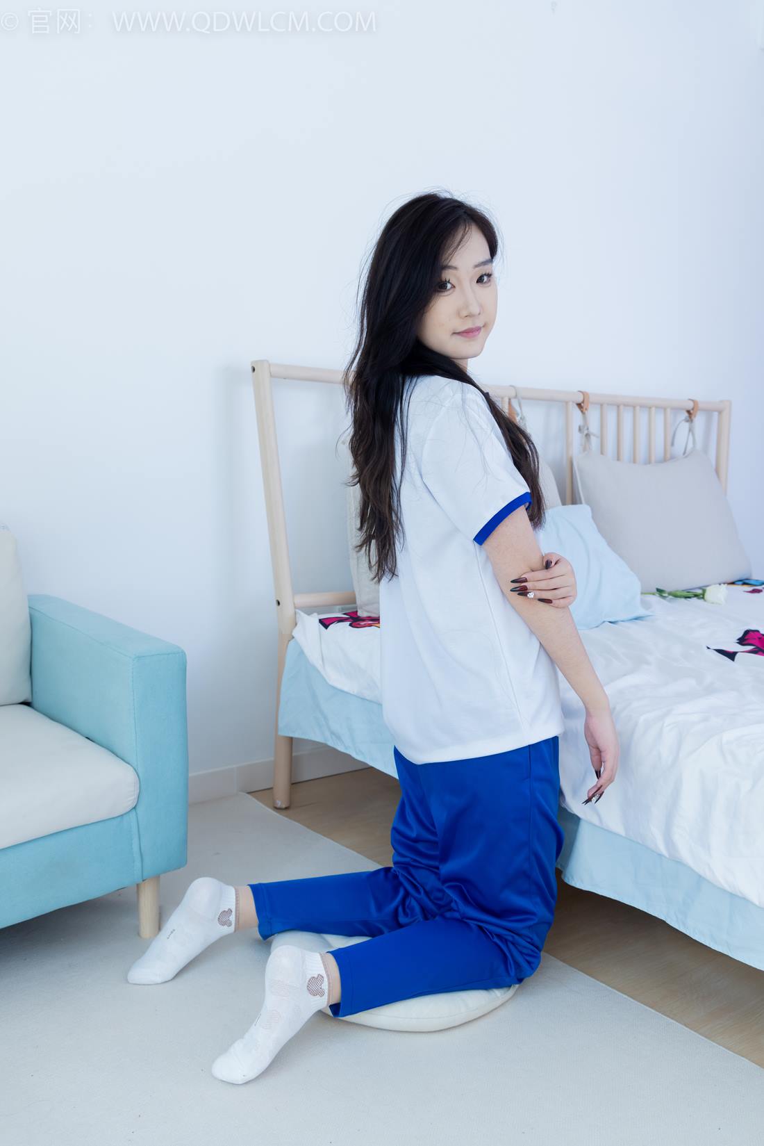 图片[89]-物恋传媒 NO.2406 橙橙-帆布鞋、白棉袜、薄肉丝、校服裤里丝[138P] – 速更版-美库