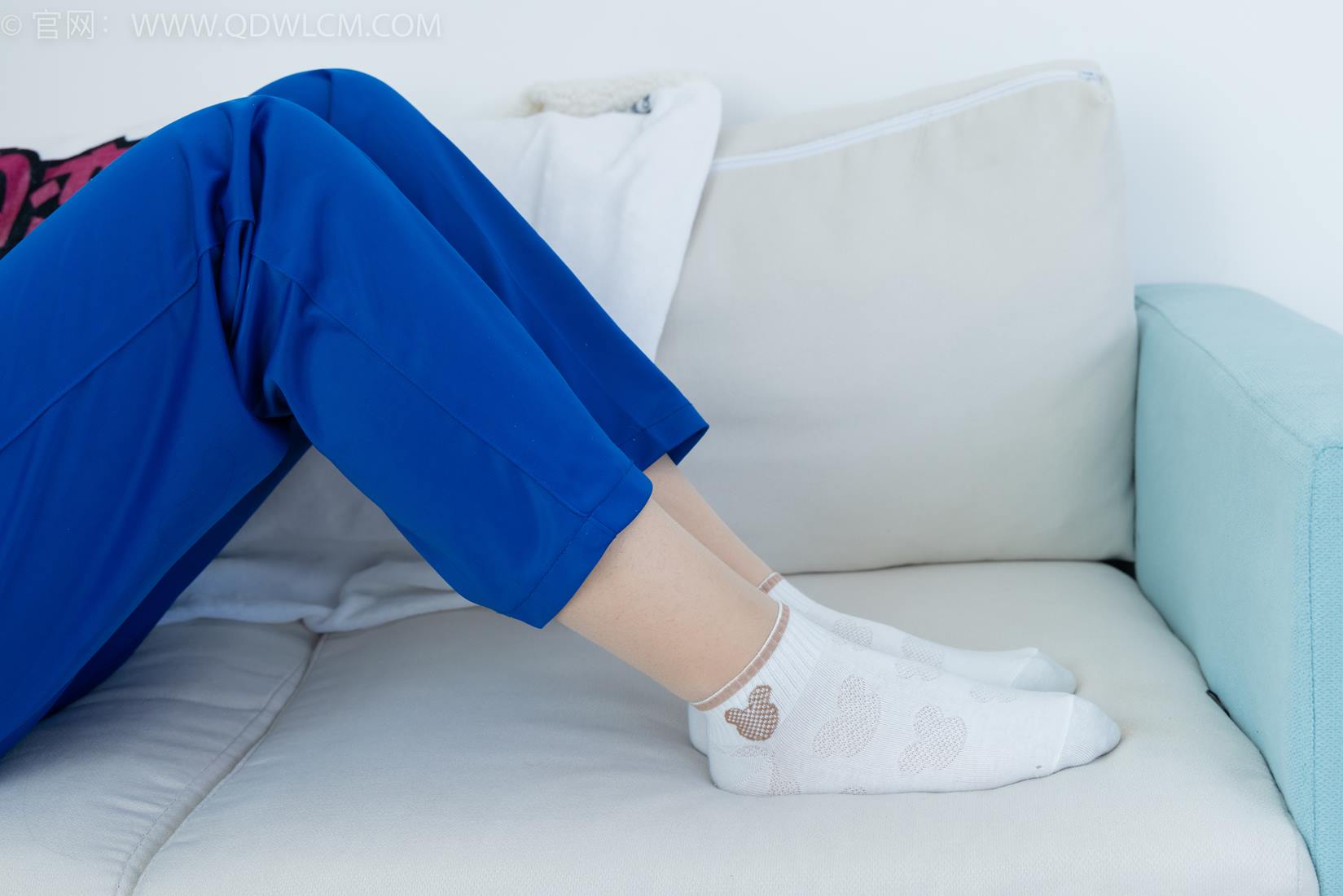 图片[93]-物恋传媒 NO.2406 橙橙-帆布鞋、白棉袜、薄肉丝、校服裤里丝[138P] – 速更版-美库