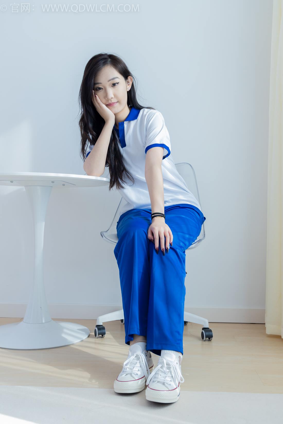 图片[104]-物恋传媒 NO.2406 橙橙-帆布鞋、白棉袜、薄肉丝、校服裤里丝[138P] – 速更版-美库