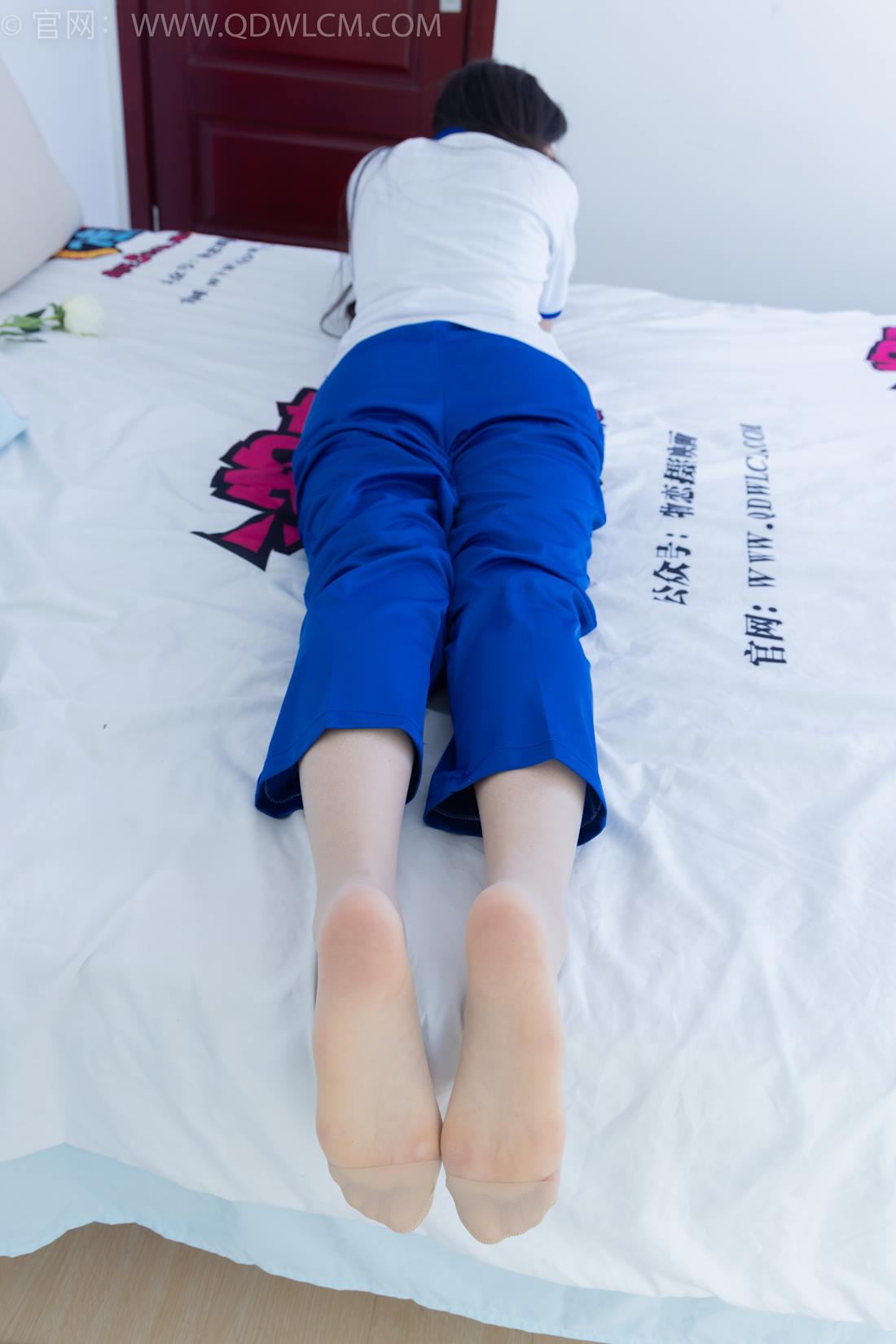 图片[106]-物恋传媒 NO.2406 橙橙-帆布鞋、白棉袜、薄肉丝、校服裤里丝[138P] – 速更版-美库