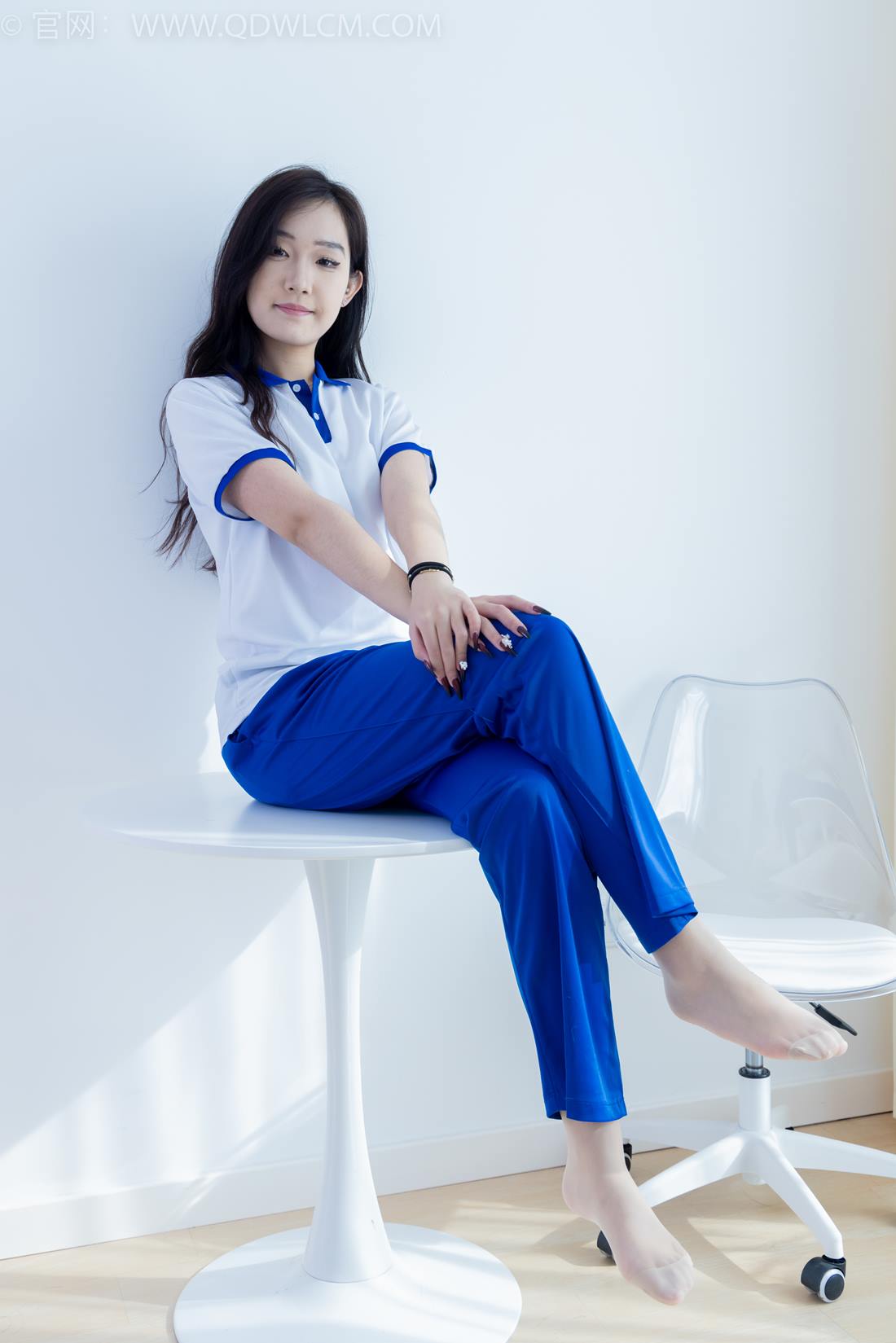 图片[109]-物恋传媒 NO.2406 橙橙-帆布鞋、白棉袜、薄肉丝、校服裤里丝[138P] – 速更版-美库