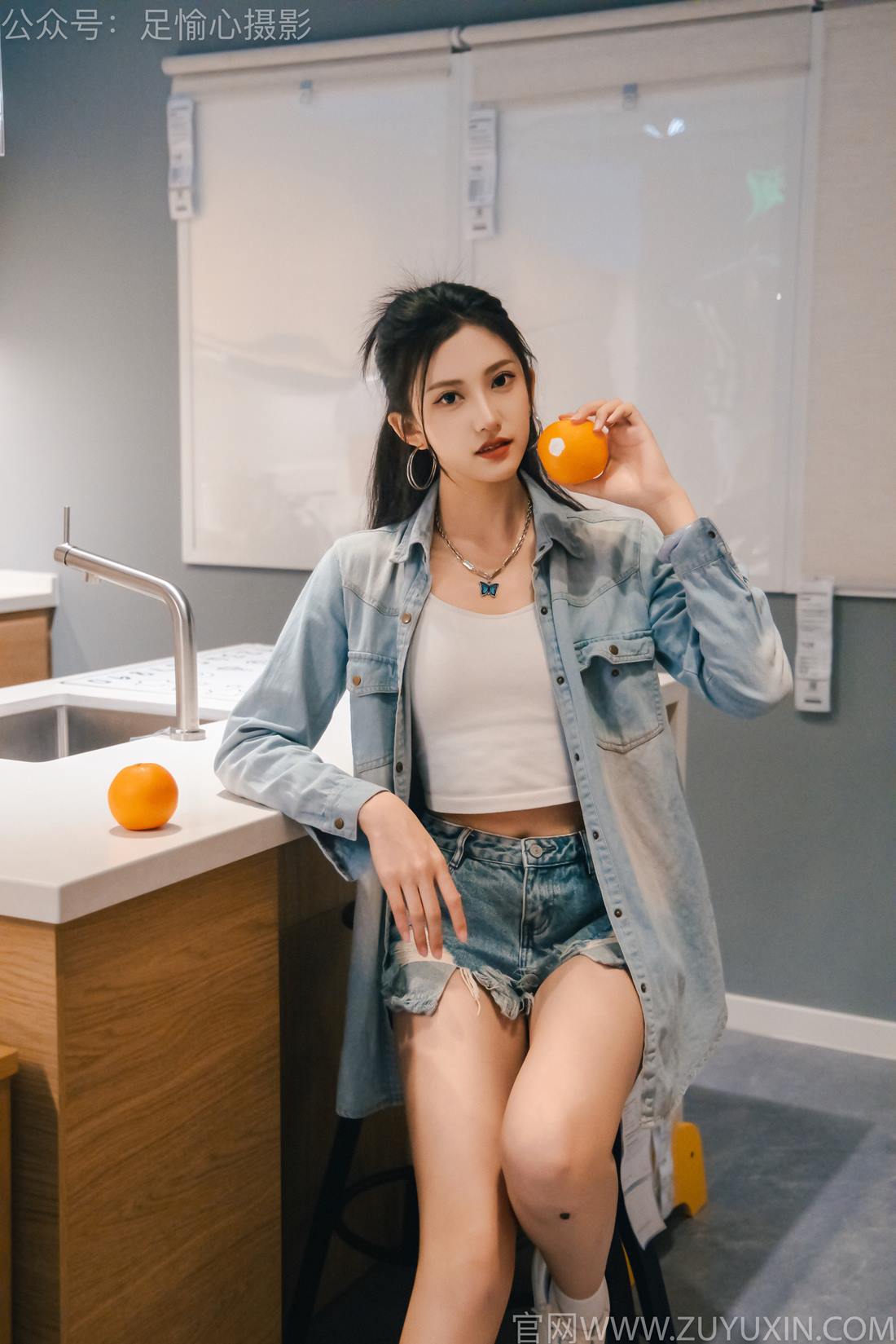 图片[44]-足愉心 NO.001 可乐（搭配：白T、牛仔短裤、板鞋、白棉袜、裸足）[96P] – 速更版-美库