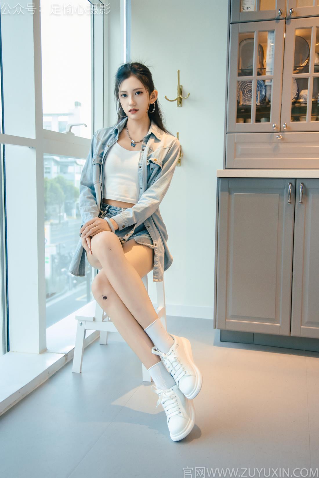 图片[47]-足愉心 NO.001 可乐（搭配：白T、牛仔短裤、板鞋、白棉袜、裸足）[96P] – 速更版-美库