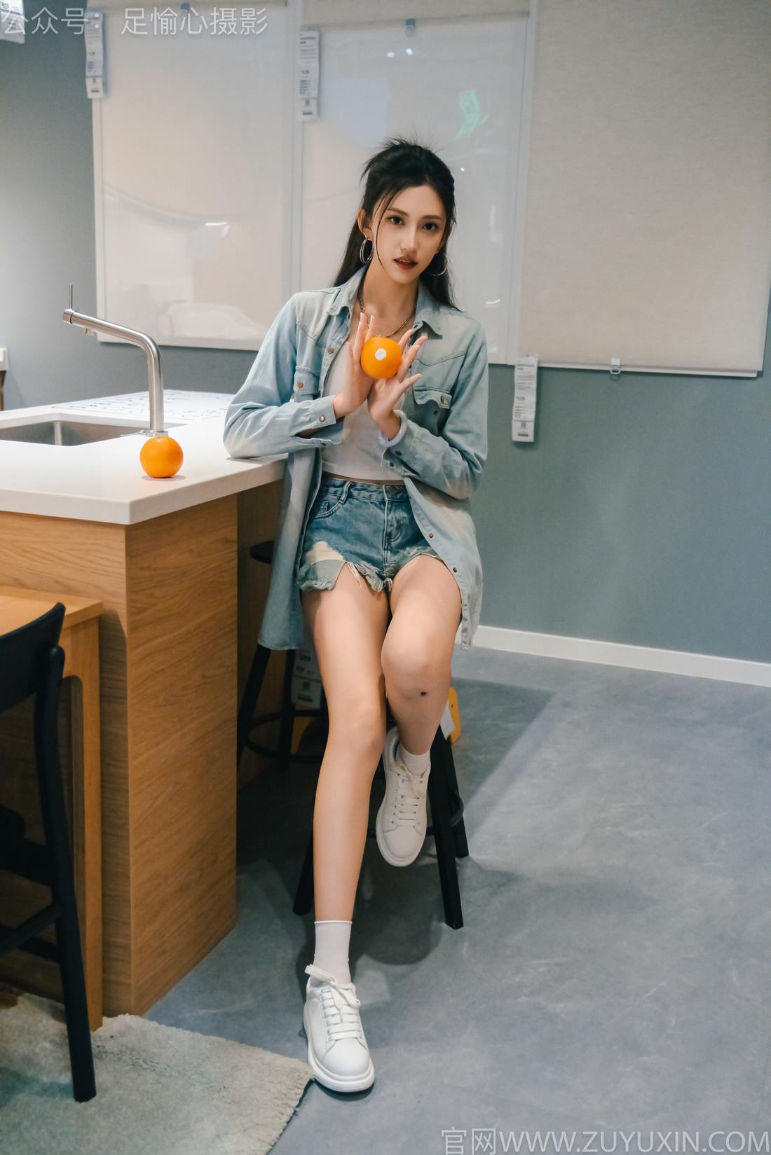 图片[53]-足愉心 NO.001 可乐（搭配：白T、牛仔短裤、板鞋、白棉袜、裸足）[96P] – 速更版-美库