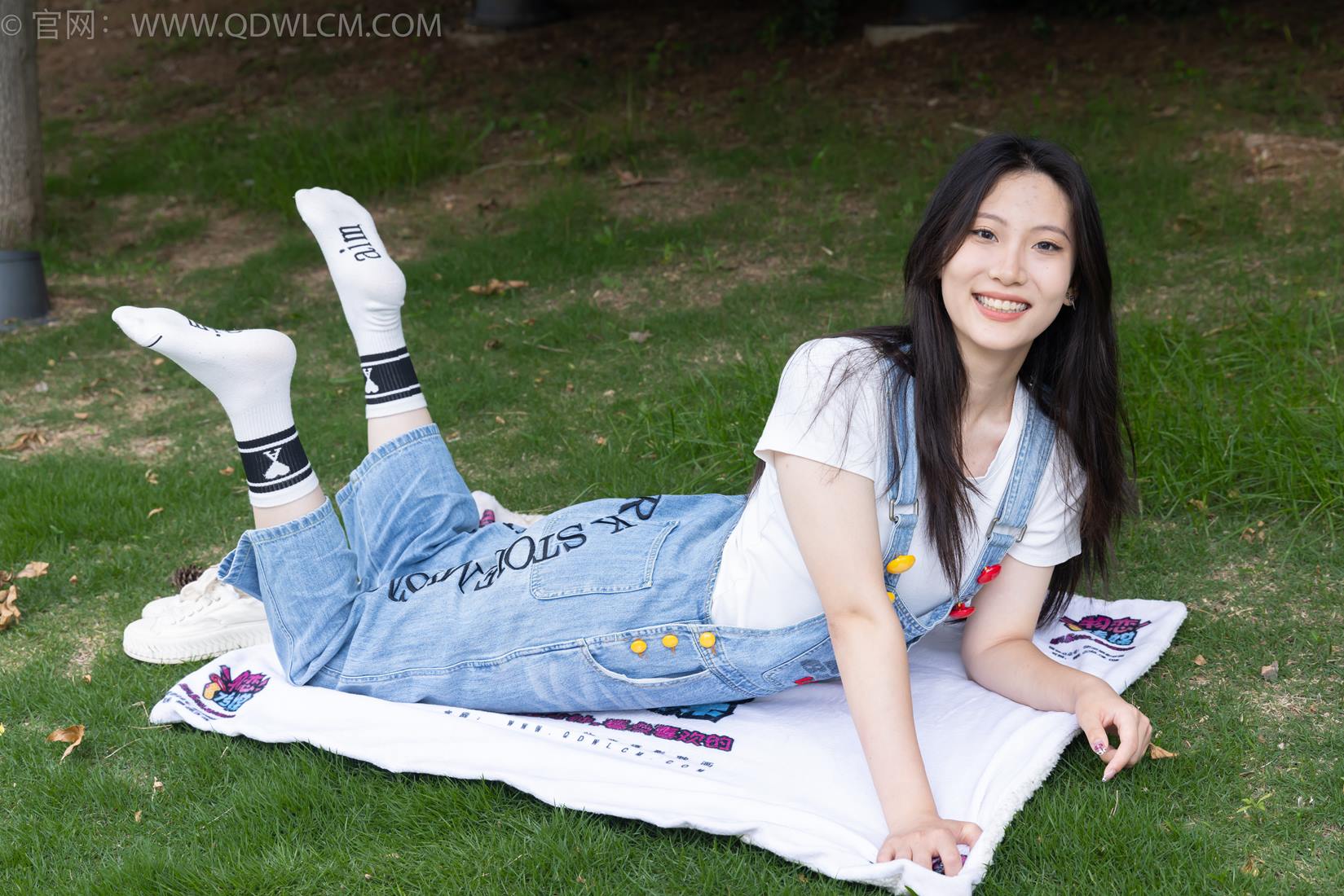 图片[10]-物恋传媒 NO.2407 奶糖-帆布鞋、自然穿脏白棉袜、裸足[116P] – 速更版-美库