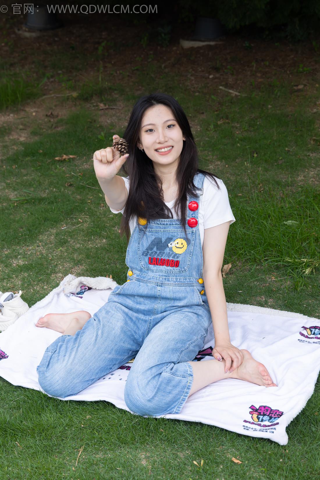 图片[12]-物恋传媒 NO.2407 奶糖-帆布鞋、自然穿脏白棉袜、裸足[116P] – 速更版-美库