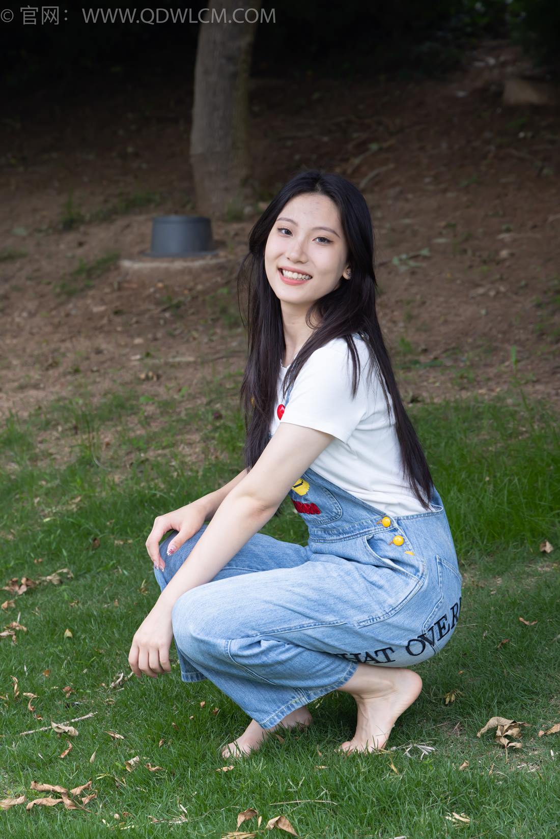 图片[40]-物恋传媒 NO.2407 奶糖-帆布鞋、自然穿脏白棉袜、裸足[116P] – 速更版-美库