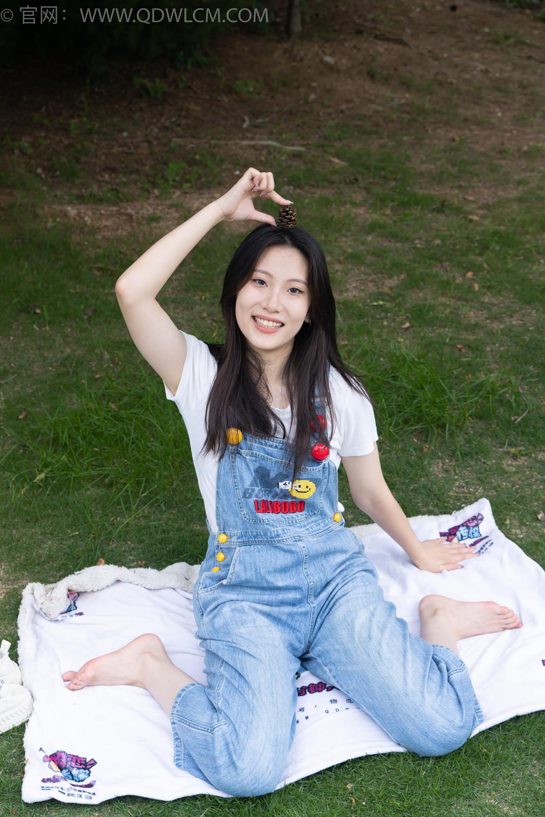 图片[45]-物恋传媒 NO.2407 奶糖-帆布鞋、自然穿脏白棉袜、裸足[116P] – 速更版-美库