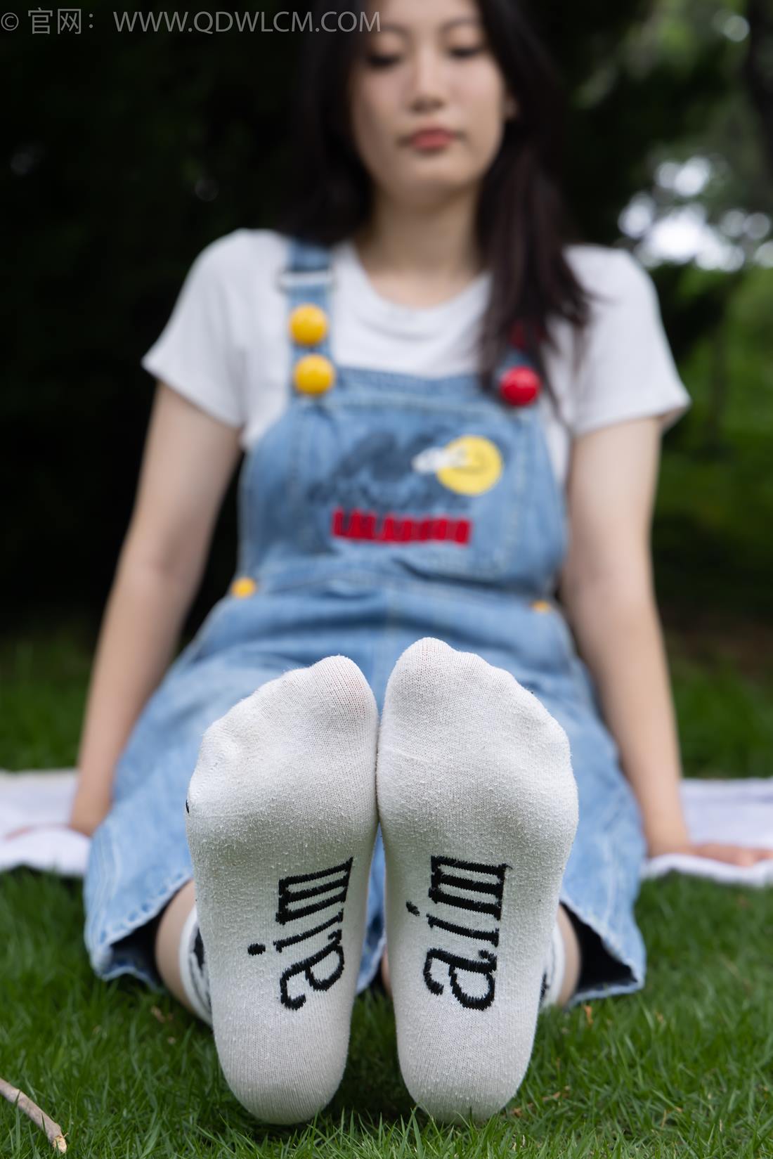 图片[92]-物恋传媒 NO.2407 奶糖-帆布鞋、自然穿脏白棉袜、裸足[116P] – 速更版-美库