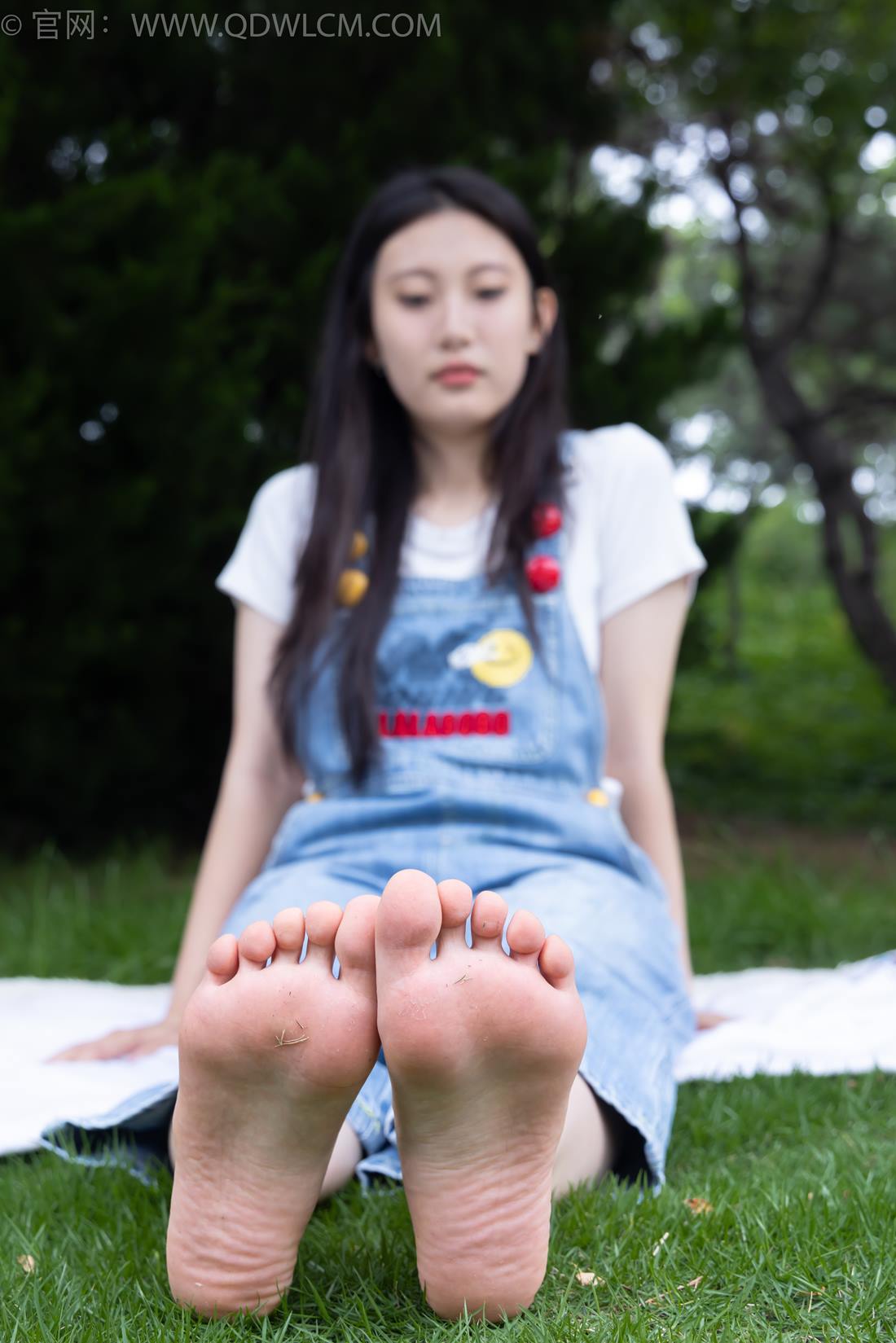 图片[99]-物恋传媒 NO.2407 奶糖-帆布鞋、自然穿脏白棉袜、裸足[116P] – 速更版-美库