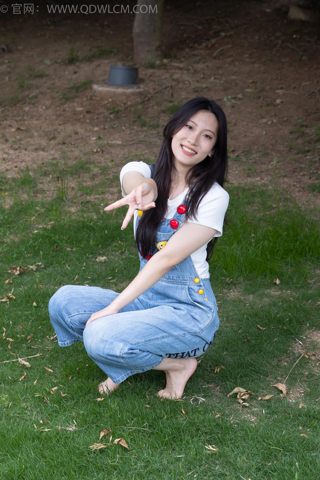 图片[112]-物恋传媒 NO.2407 奶糖-帆布鞋、自然穿脏白棉袜、裸足[116P] – 速更版-美库