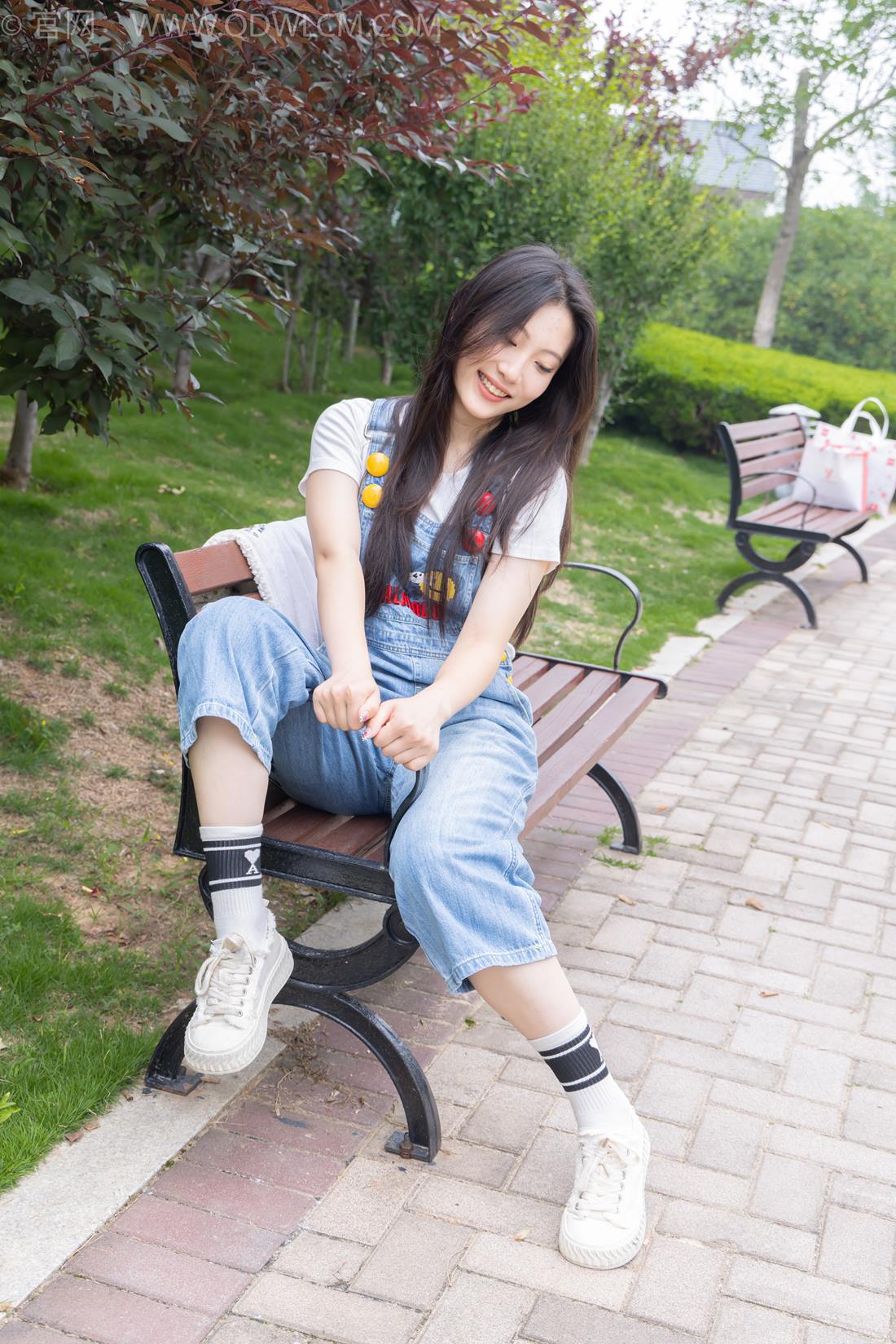 图片[113]-物恋传媒 NO.2407 奶糖-帆布鞋、自然穿脏白棉袜、裸足[116P] – 速更版-美库