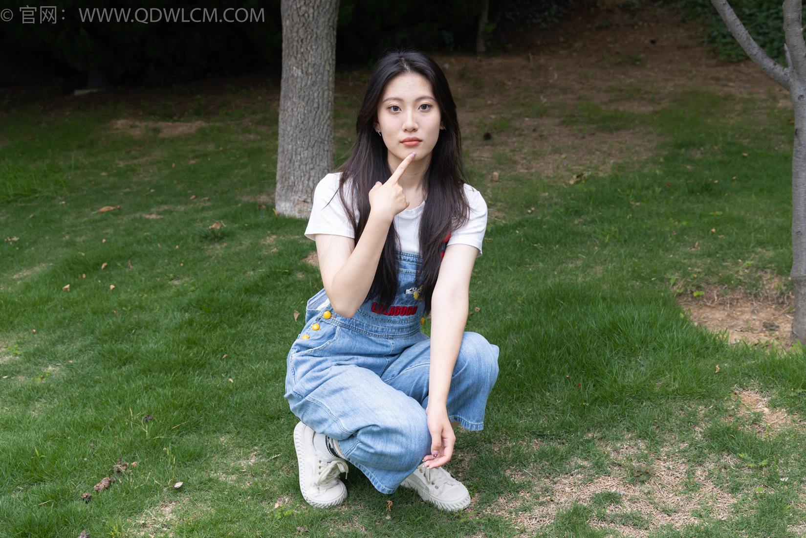 图片[115]-物恋传媒 NO.2407 奶糖-帆布鞋、自然穿脏白棉袜、裸足[116P] – 速更版-美库