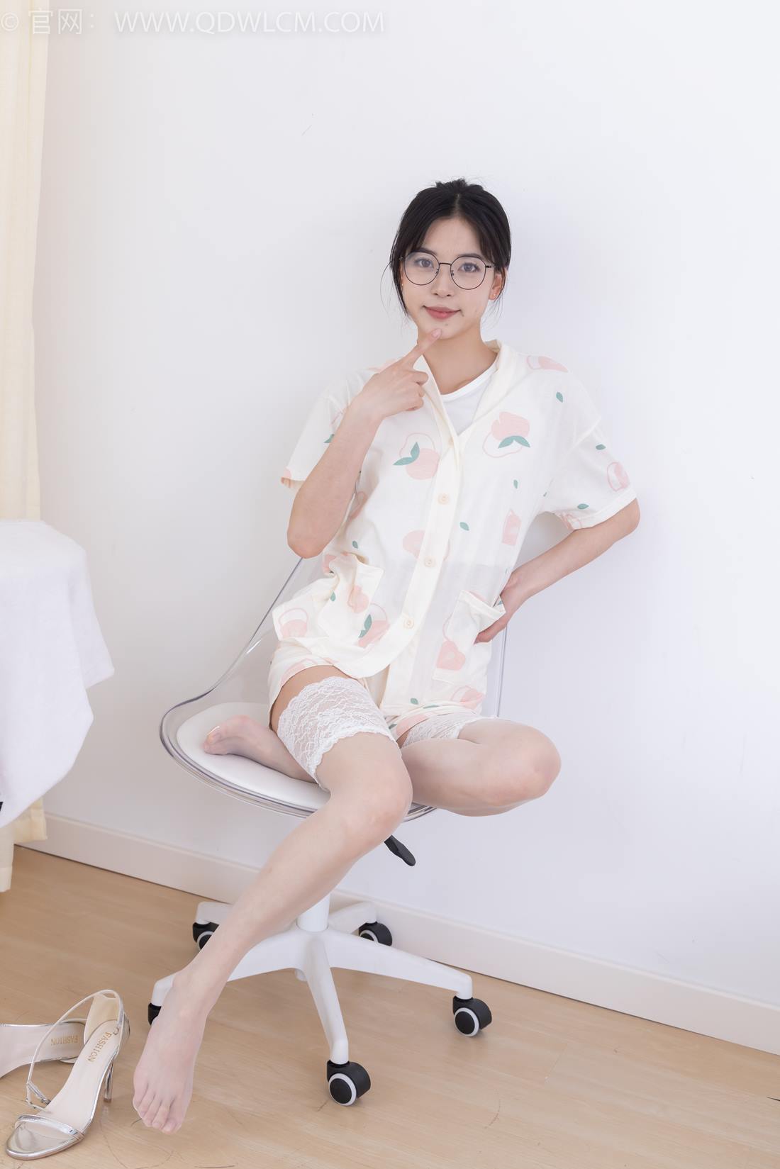 图片[56]-物恋传媒 NO.2408 茯苓-高跟凉鞋、薄白丝[160P] – 速更版-美库