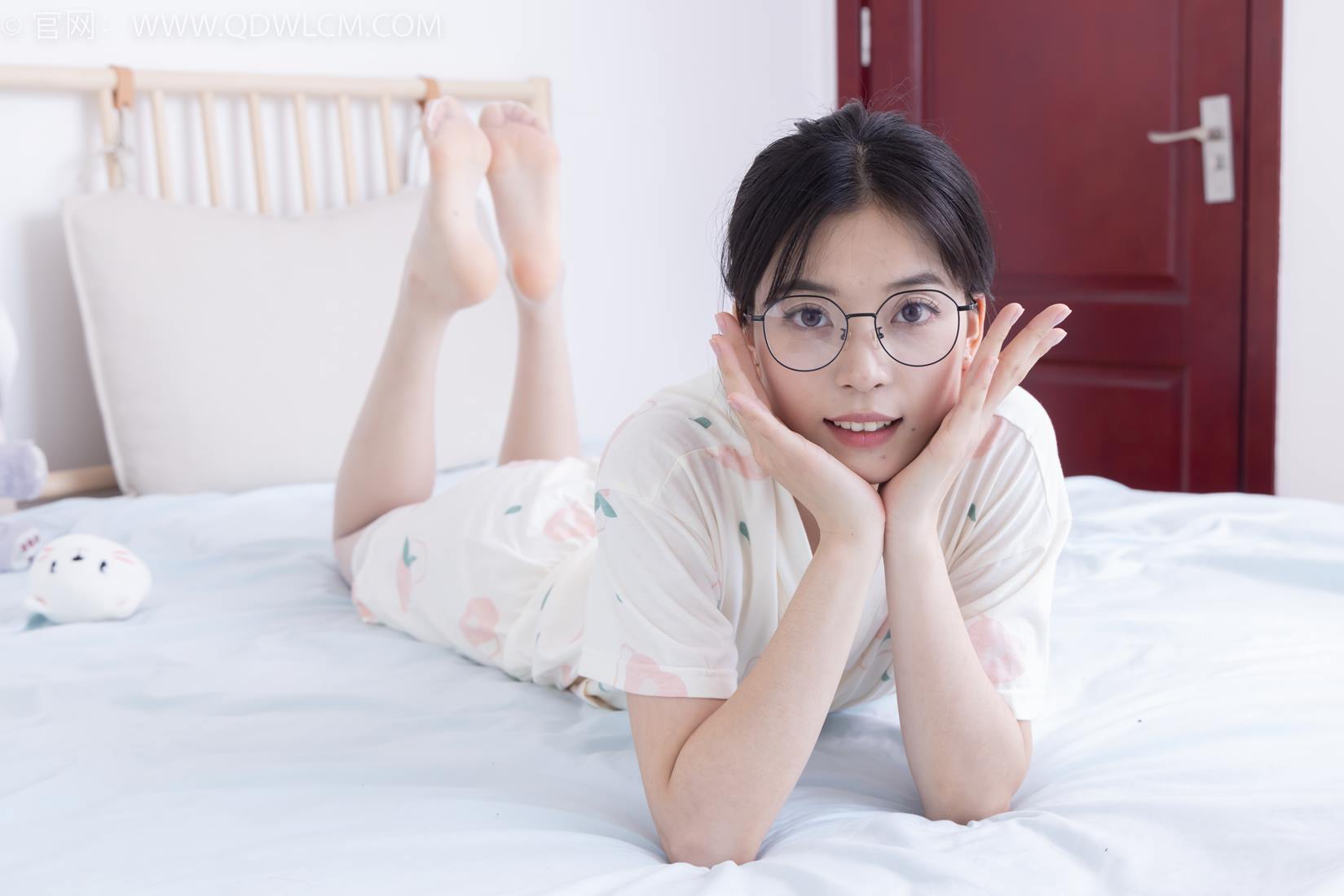 图片[129]-物恋传媒 NO.2408 茯苓-高跟凉鞋、薄白丝[160P] – 速更版-美库