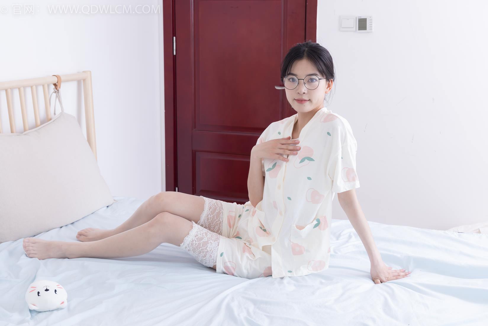 图片[138]-物恋传媒 NO.2408 茯苓-高跟凉鞋、薄白丝[160P] – 速更版-美库