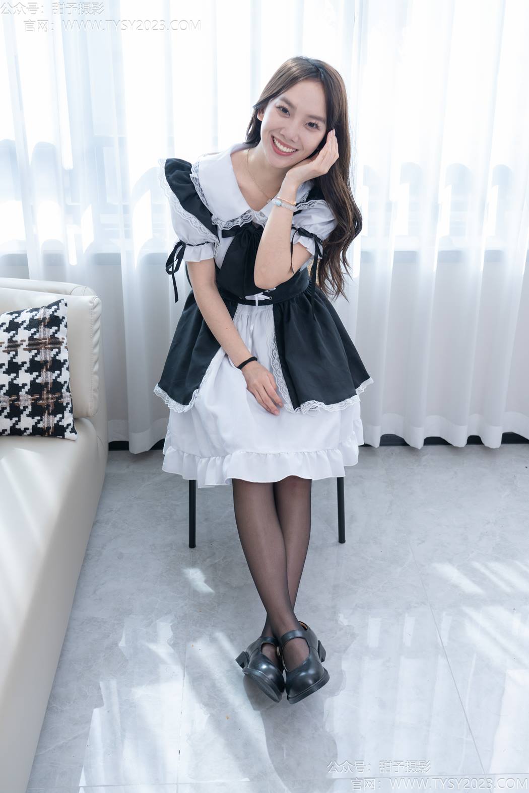 图片[19]-甜予摄影 NO.195 贝壳-皮鞋、薄黑丝、裸足、足印剧情[100P] – 速更版-美库