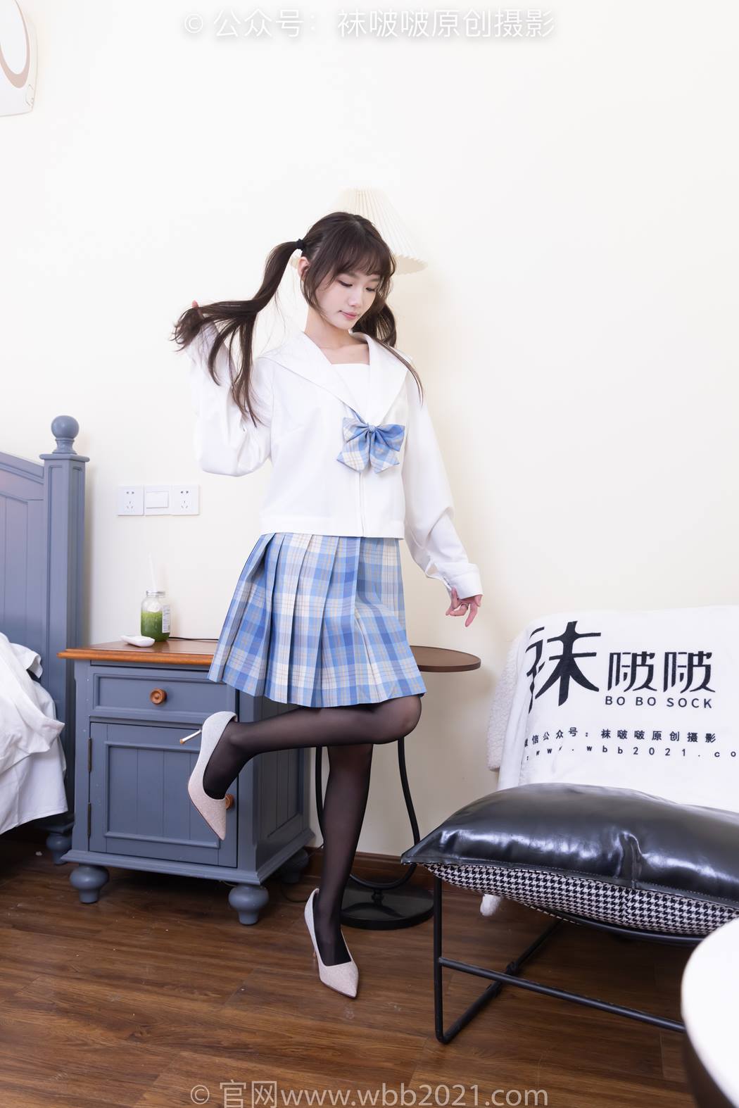 图片[21]-[BoBoSocks袜啵啵]NO.578 甜甜圈-高跟鞋、薄黑丝、薄白丝小腿袜、裸足、jk制服[117P] – 速更版-美库