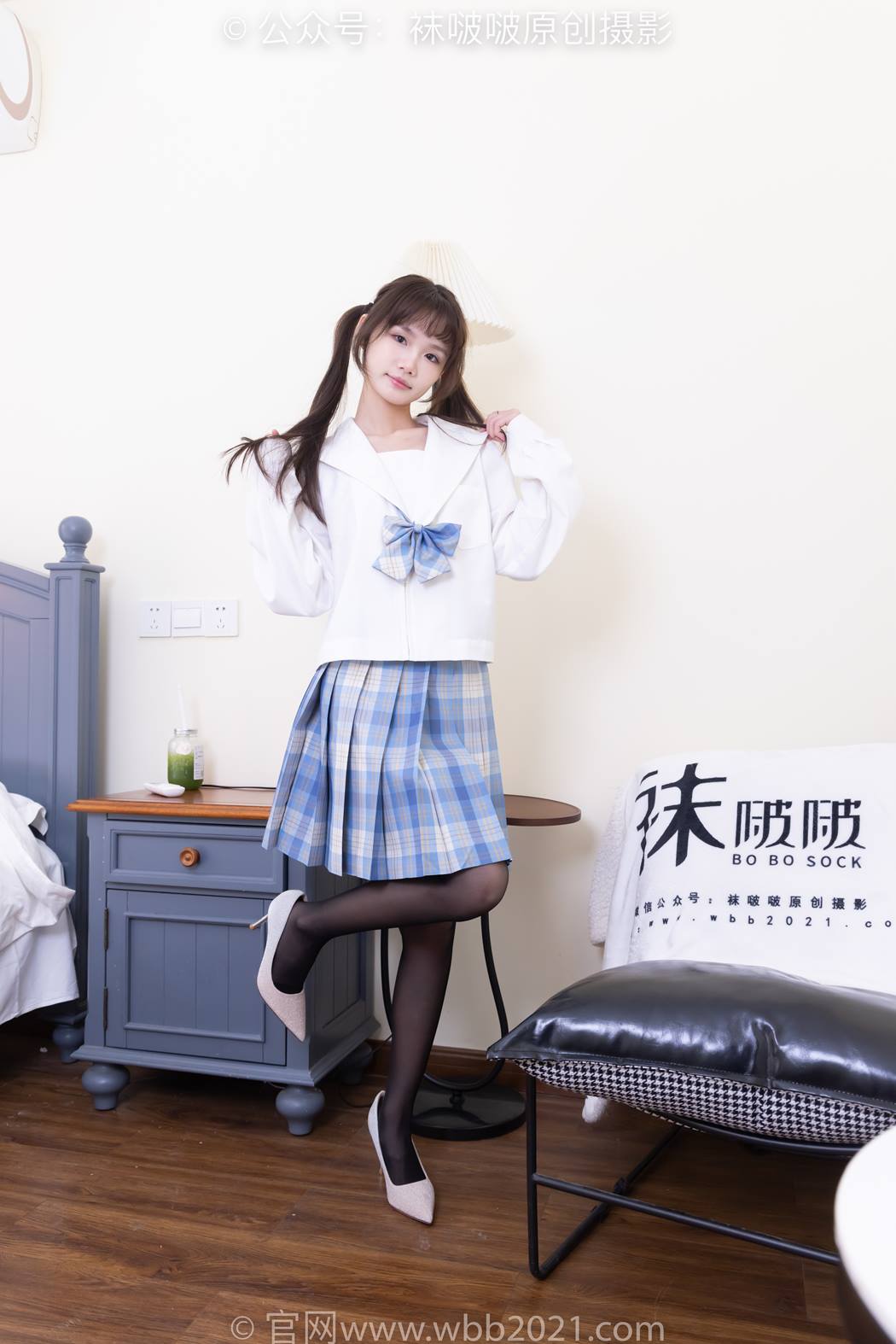 图片[22]-[BoBoSocks袜啵啵]NO.578 甜甜圈-高跟鞋、薄黑丝、薄白丝小腿袜、裸足、jk制服[117P] – 速更版-美库