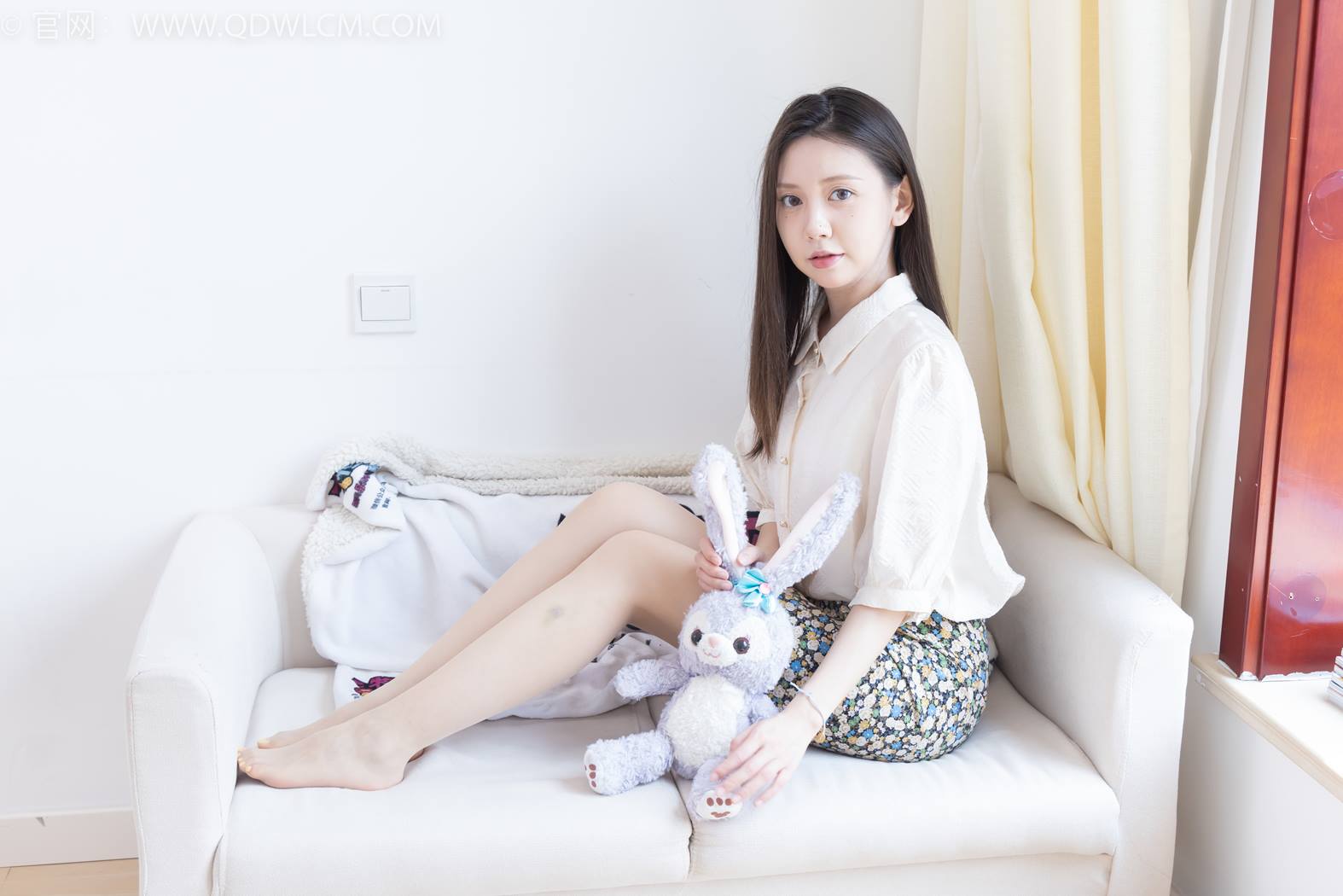 图片[37]-物恋传媒 NO.2409 小曦-三双高跟鞋、薄肉丝、裸足[155P] – 速更版-美库