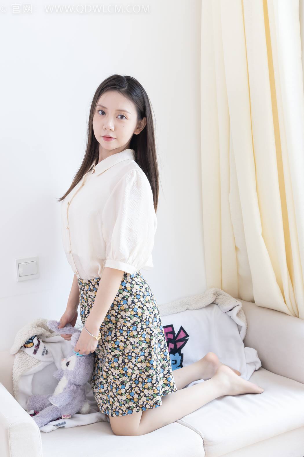 图片[50]-物恋传媒 NO.2409 小曦-三双高跟鞋、薄肉丝、裸足[155P] – 速更版-美库