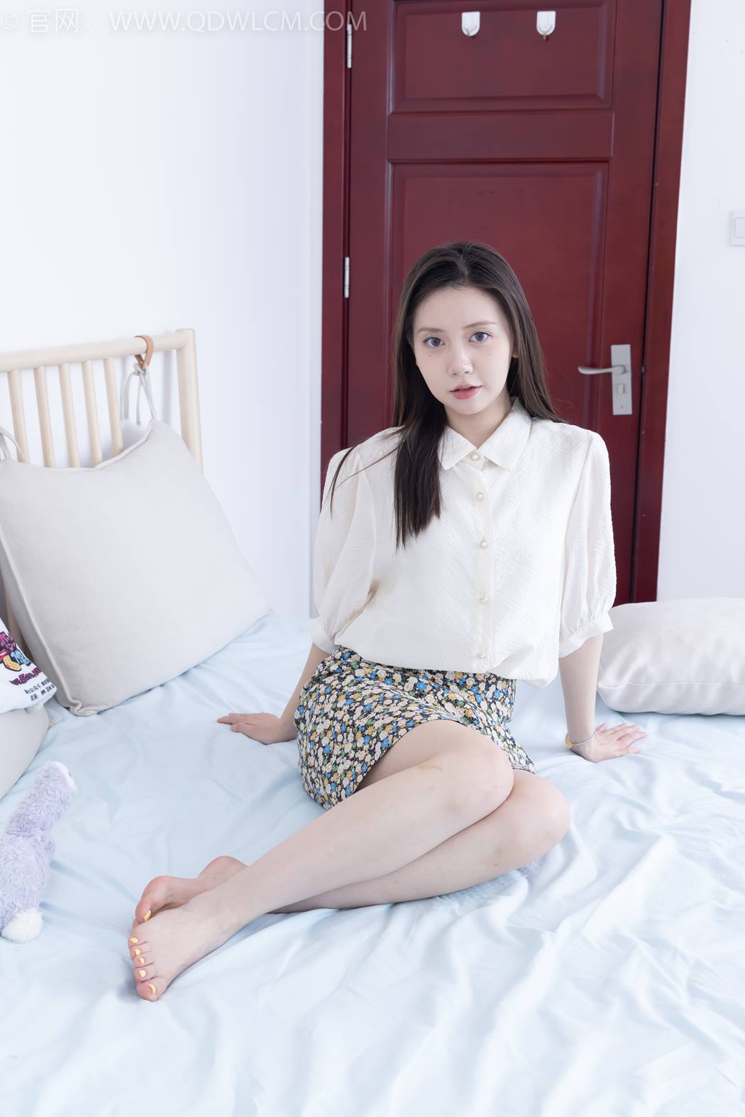 图片[116]-物恋传媒 NO.2409 小曦-三双高跟鞋、薄肉丝、裸足[155P] – 速更版-美库