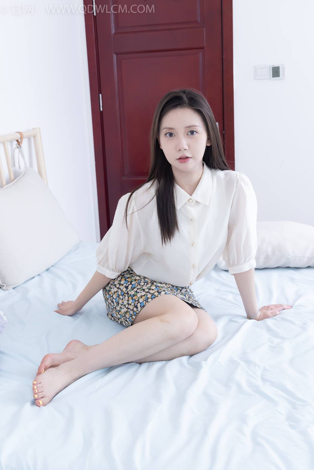 图片[117]-物恋传媒 NO.2409 小曦-三双高跟鞋、薄肉丝、裸足[155P] – 速更版-美库