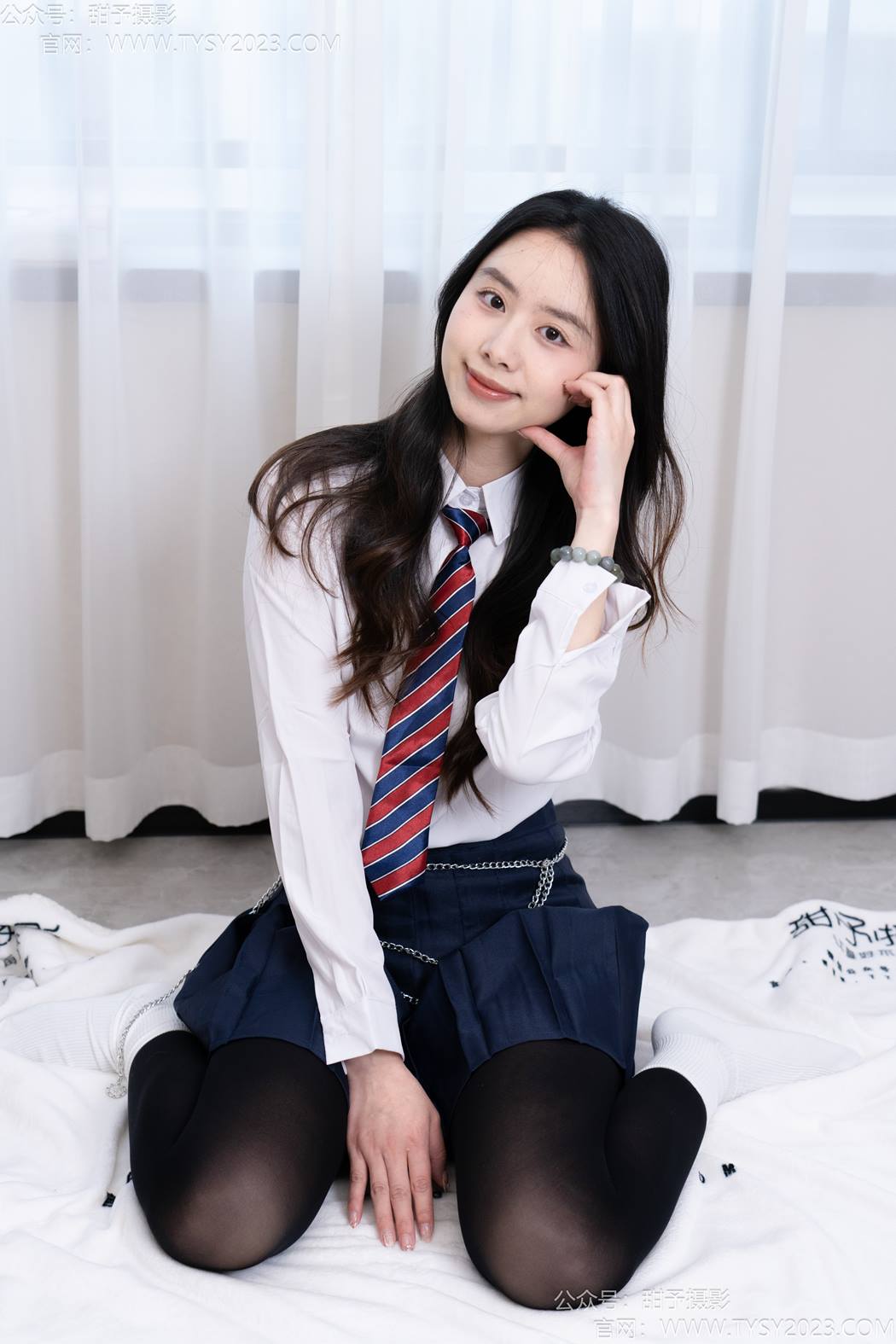 图片[23]-甜予摄影 NO.196 知知-皮鞋、高跟鞋、白棉袜、小腿袜、肉丝、黑丝[144P] – 速更版-美库