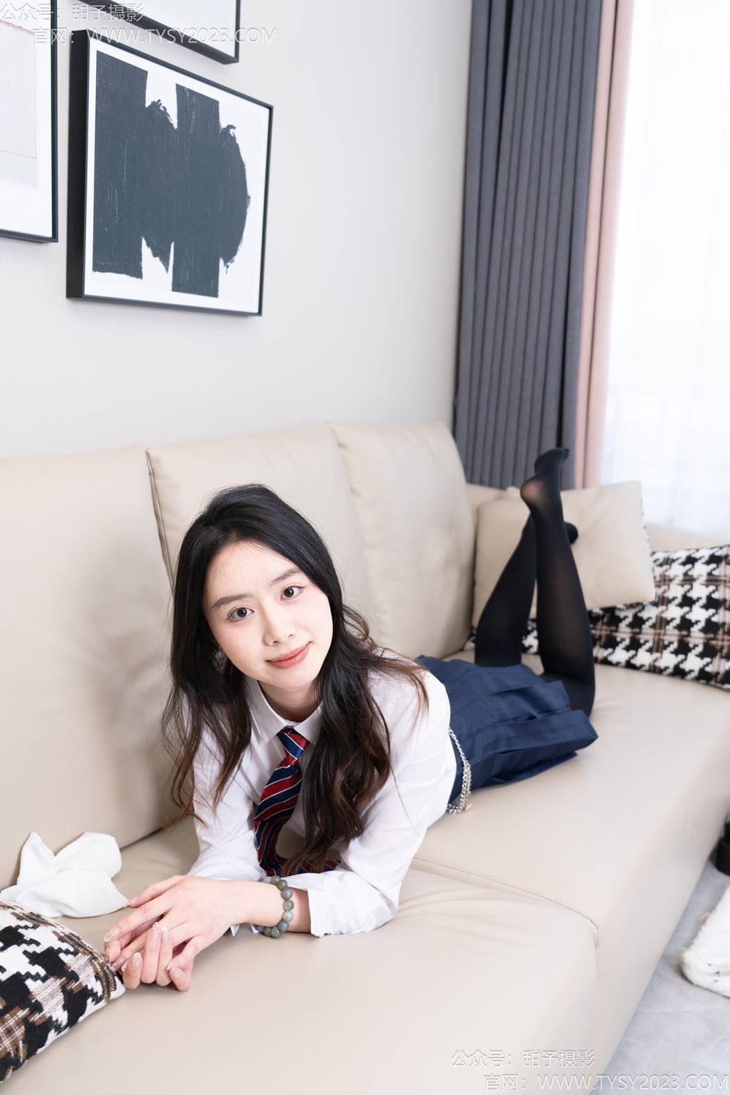 图片[67]-甜予摄影 NO.196 知知-皮鞋、高跟鞋、白棉袜、小腿袜、肉丝、黑丝[144P] – 速更版-美库