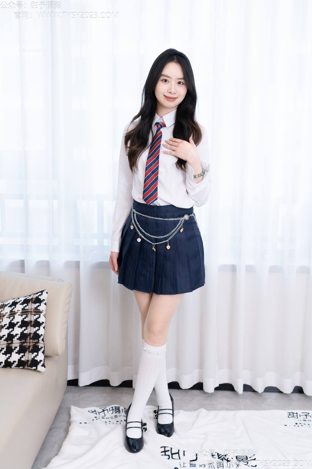 图片[73]-甜予摄影 NO.196 知知-皮鞋、高跟鞋、白棉袜、小腿袜、肉丝、黑丝[144P] – 速更版-美库