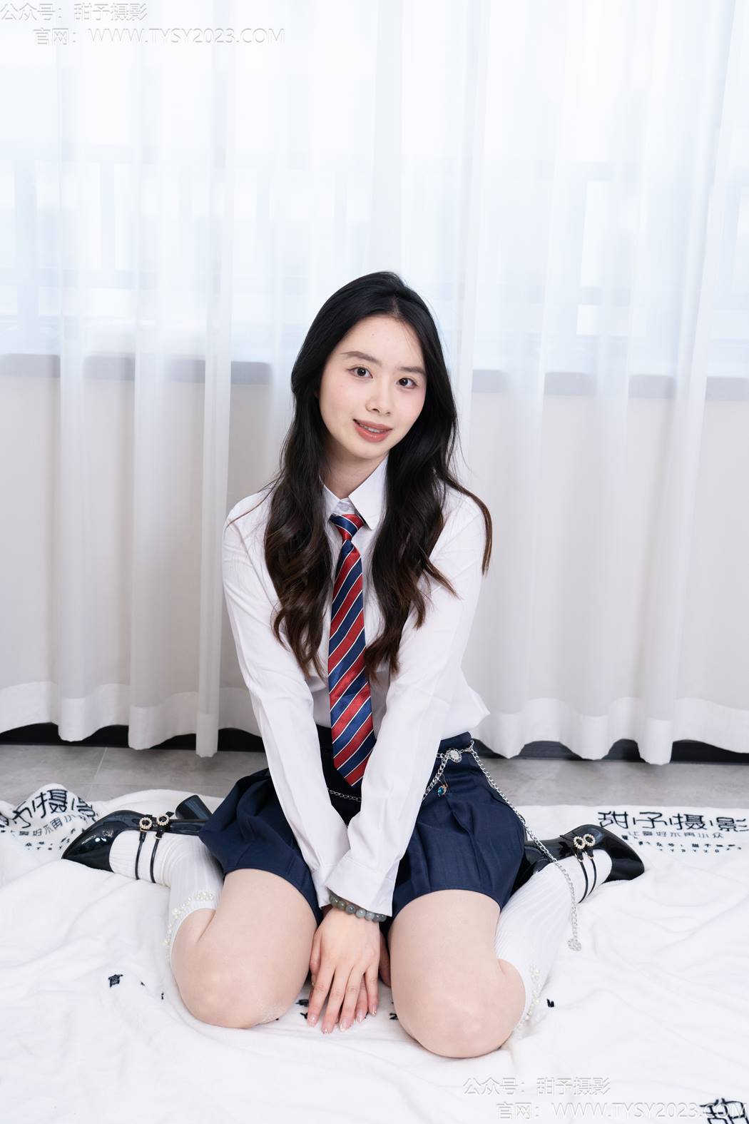 图片[79]-甜予摄影 NO.196 知知-皮鞋、高跟鞋、白棉袜、小腿袜、肉丝、黑丝[144P] – 速更版-美库