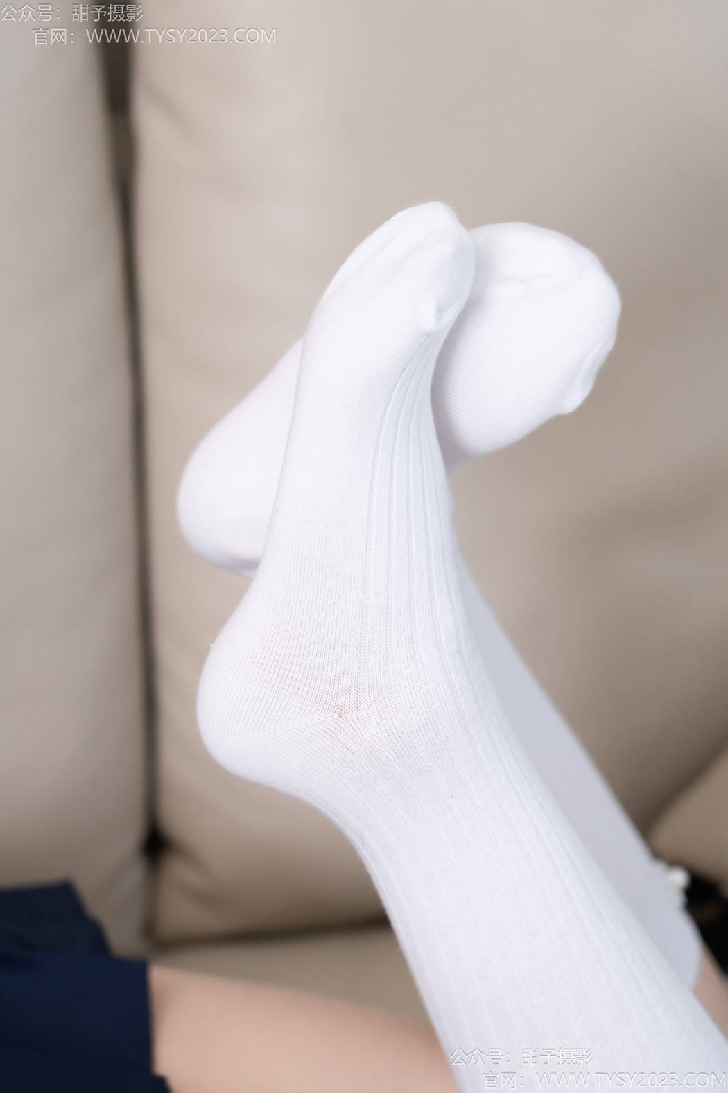 图片[101]-甜予摄影 NO.196 知知-皮鞋、高跟鞋、白棉袜、小腿袜、肉丝、黑丝[144P] – 速更版-美库