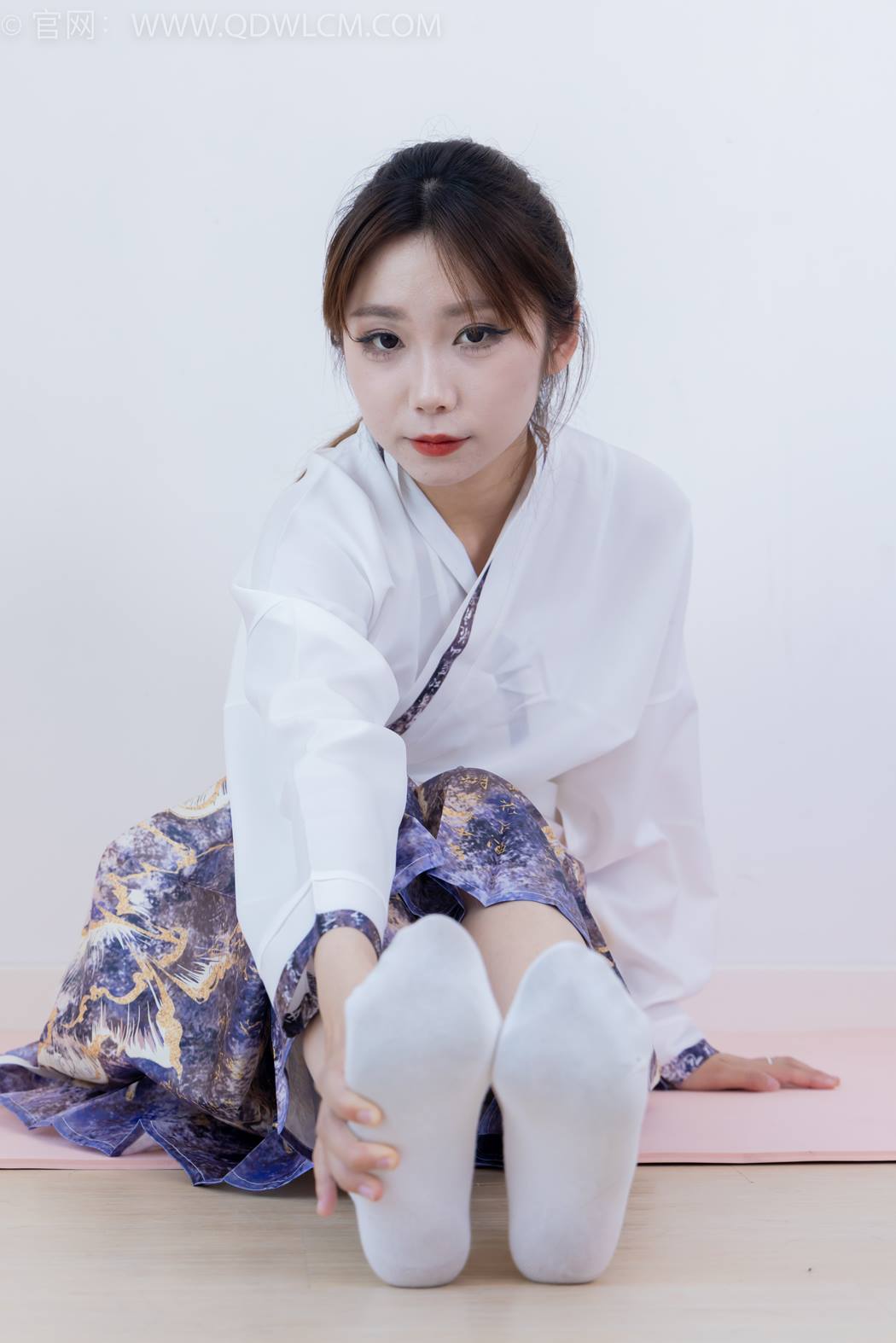 图片[33]-物恋传媒 NO.2410 泡泡-汉服、平底鞋、白棉袜、白船袜、薄肉丝[170P] – 速更版-美库